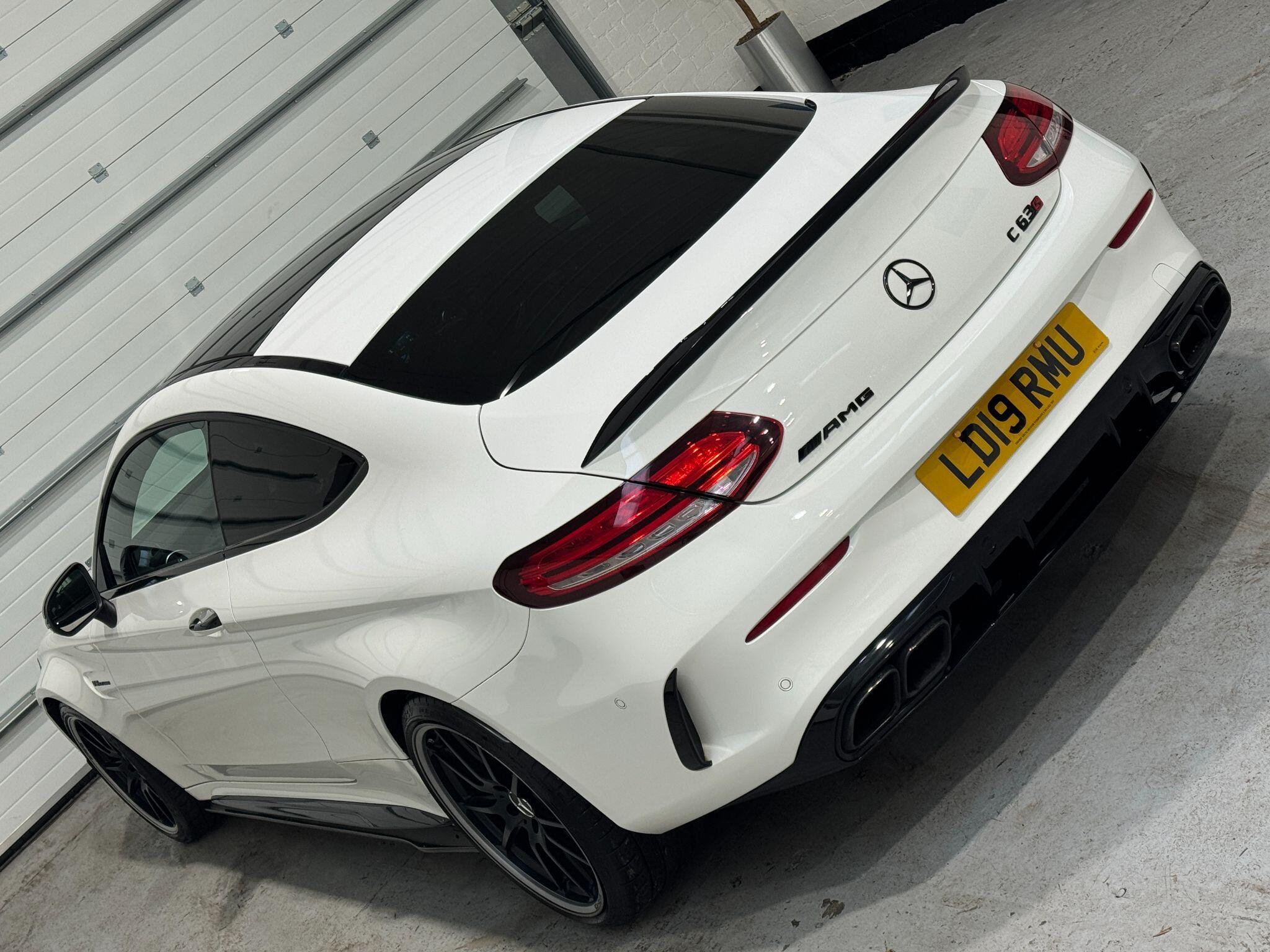 Mercedes C Class - Image 32