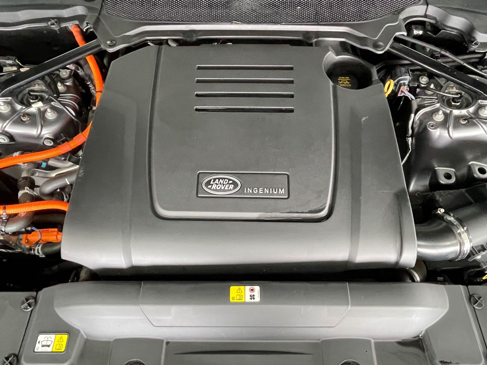 Land Rover RANGE ROVER P400 HSE - Image 20