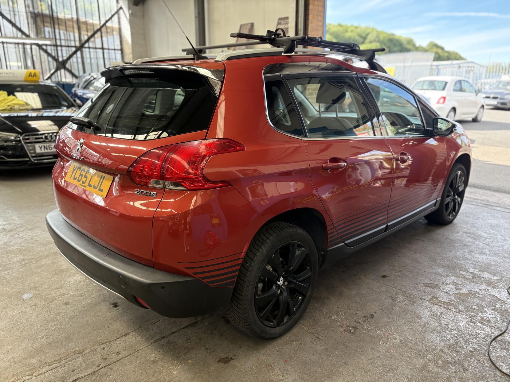 Peugeot 2008 - Image 10