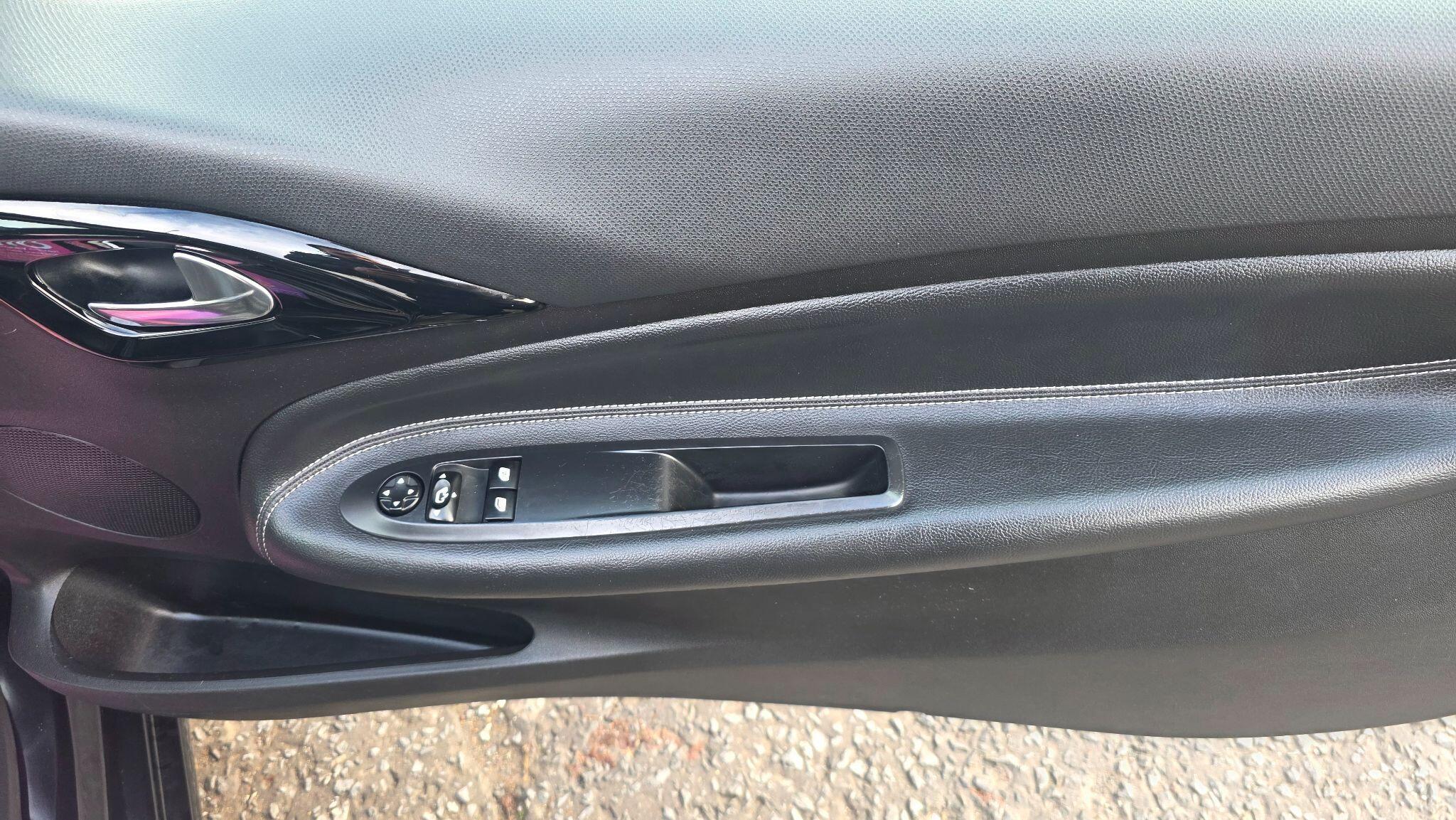 DS AUTOMOBILES DS 3 - Image 50