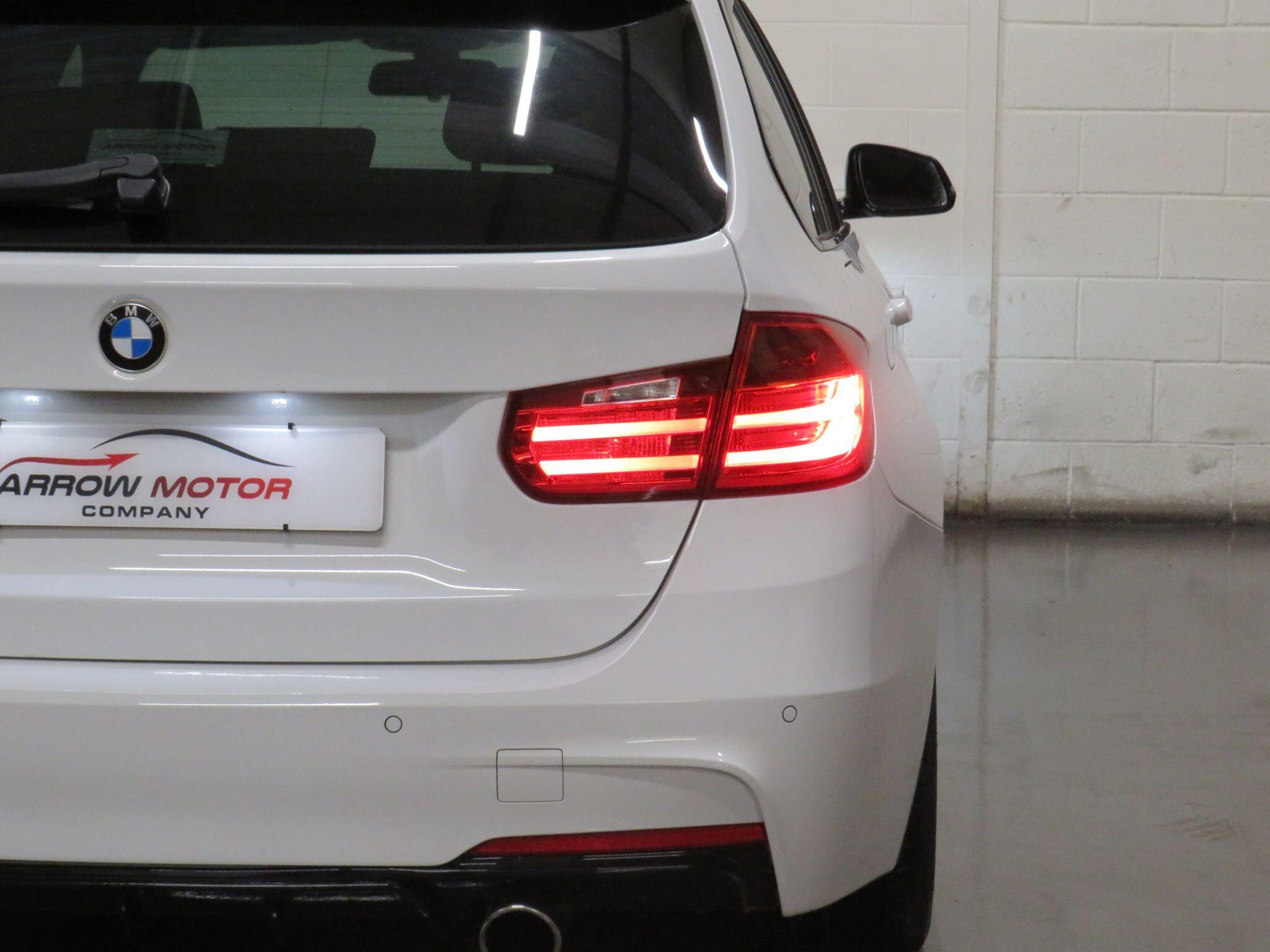 BMW 3 Series - Image 11