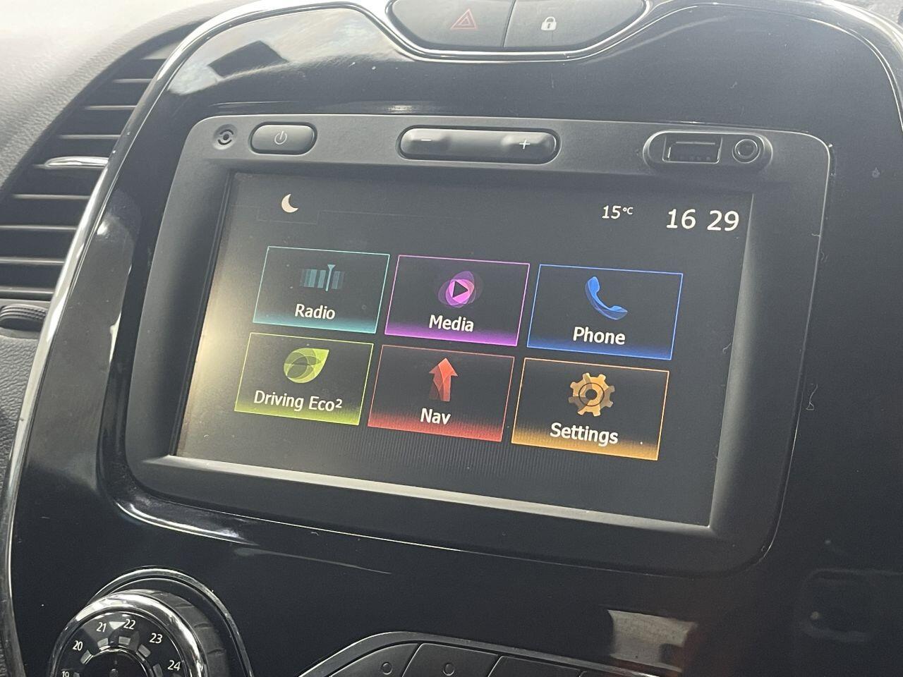 Renault Captur - Image 27