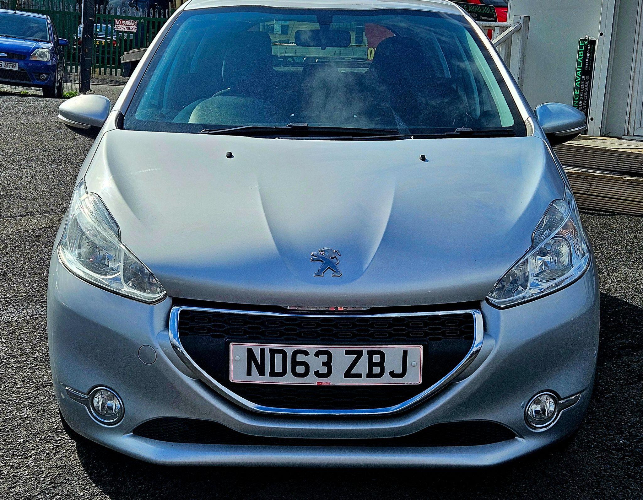 Peugeot 208 - Image 6