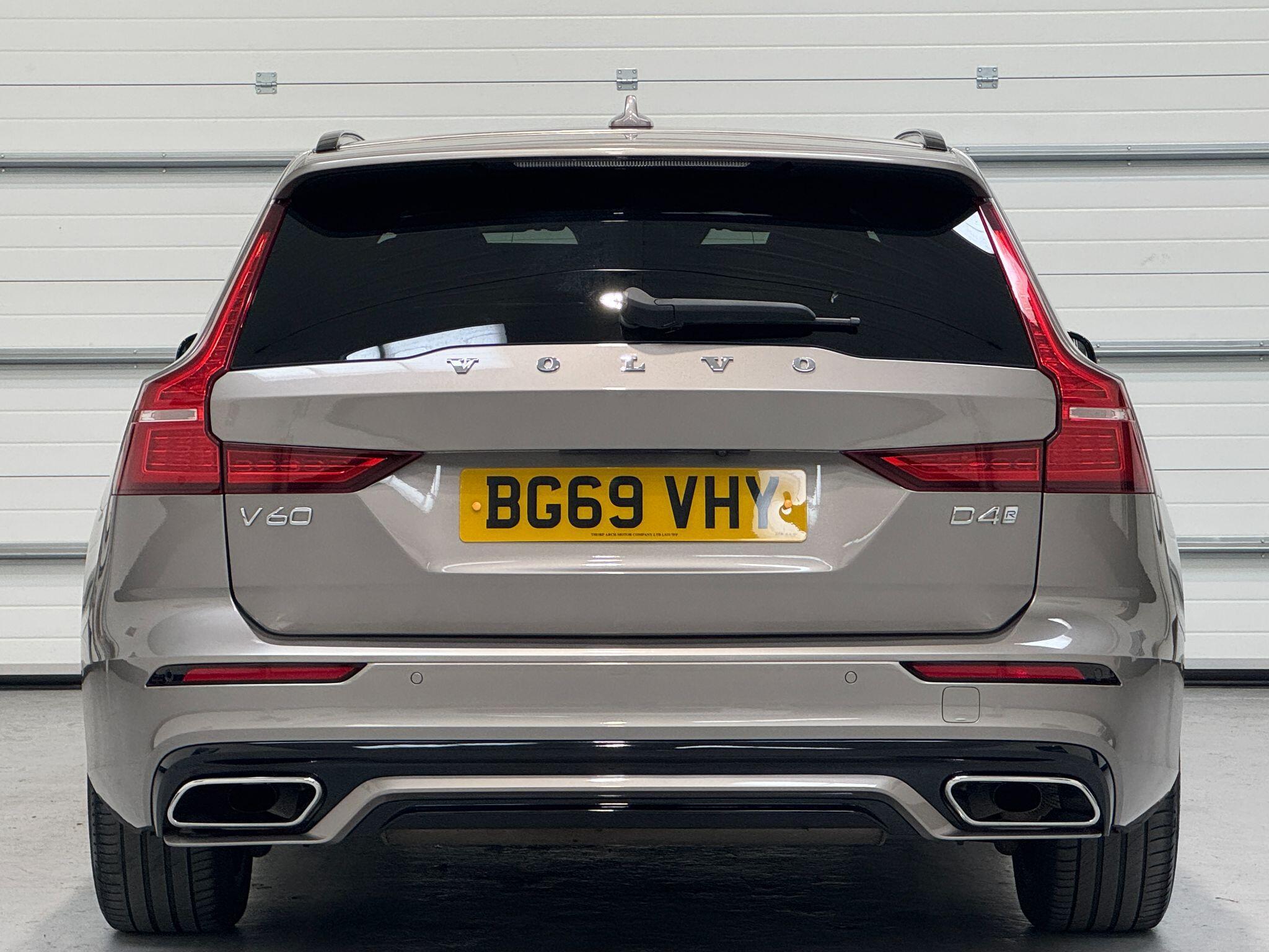 Volvo V60 - Image 13