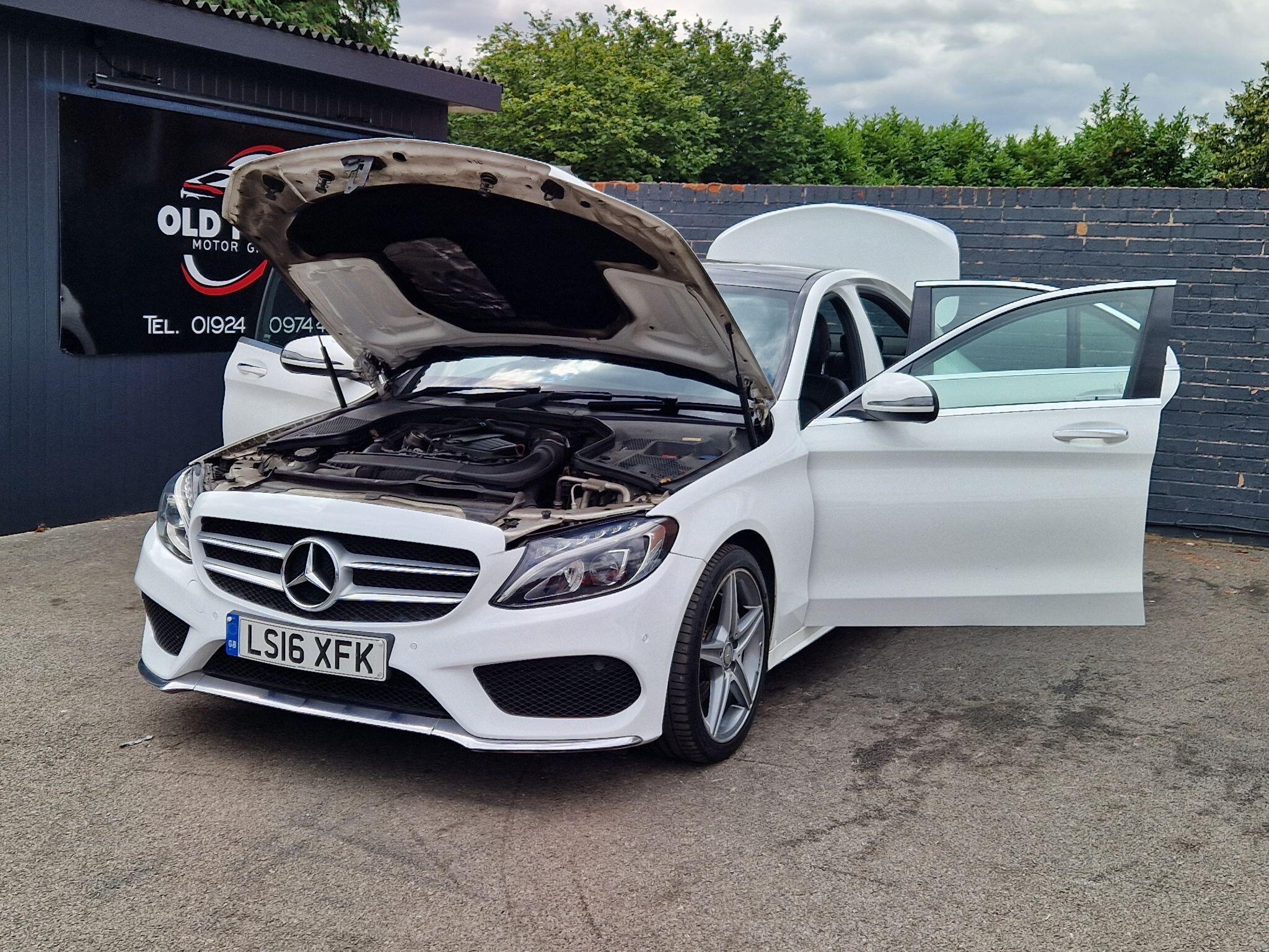 Mercedes C Class - Image 14