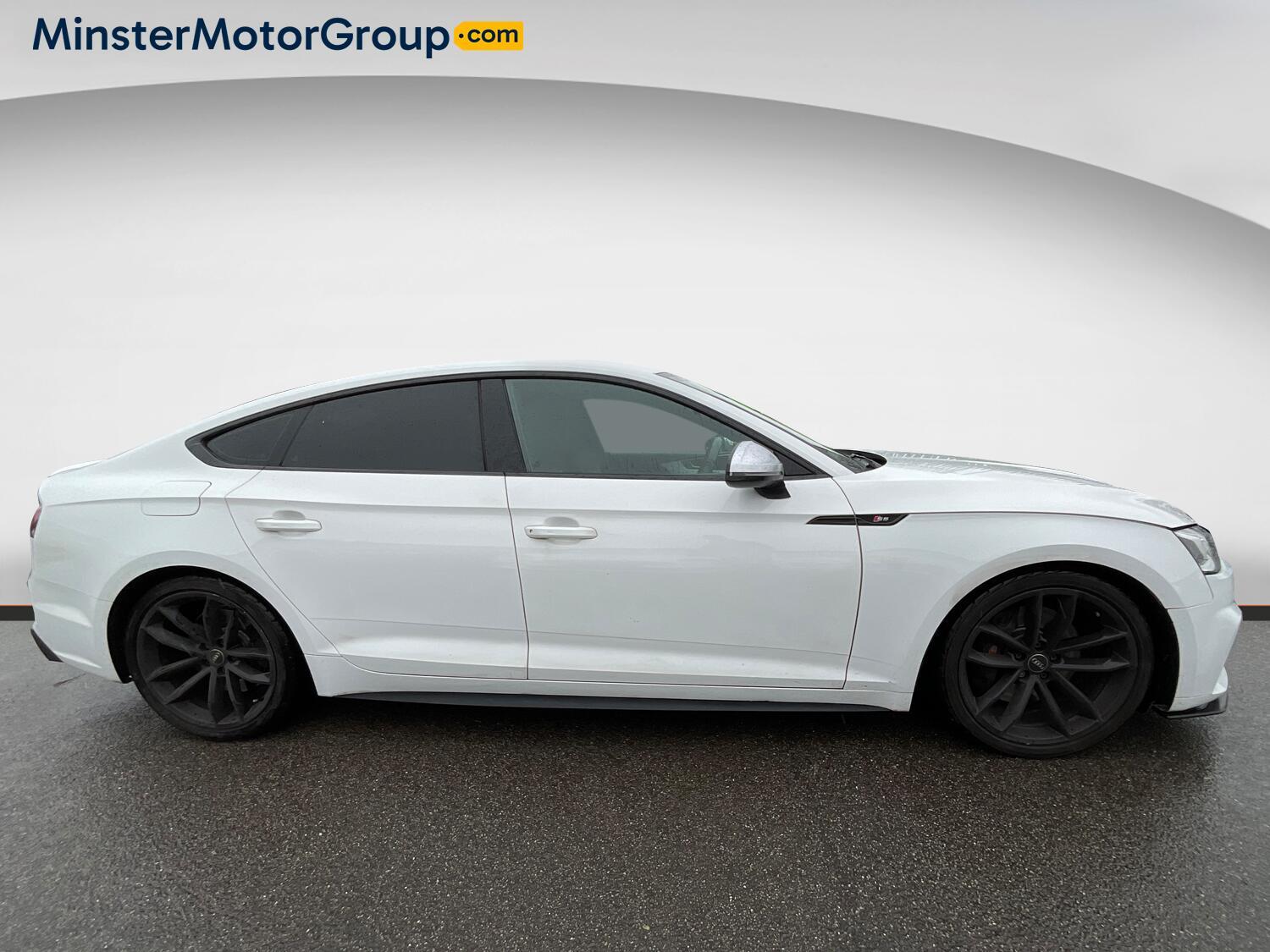 Audi A5 - Image 2