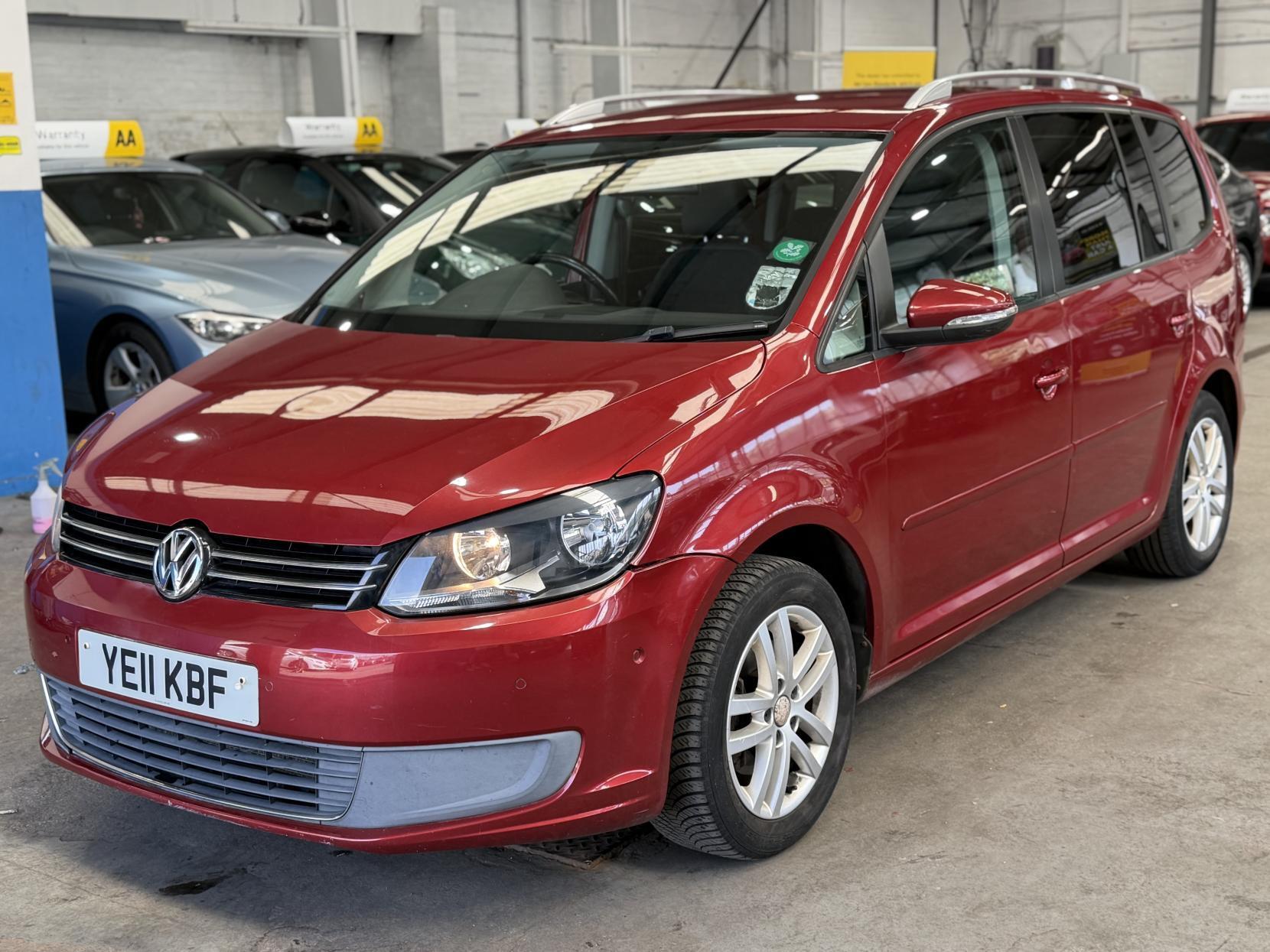 Volkswagen Touran - Image 3
