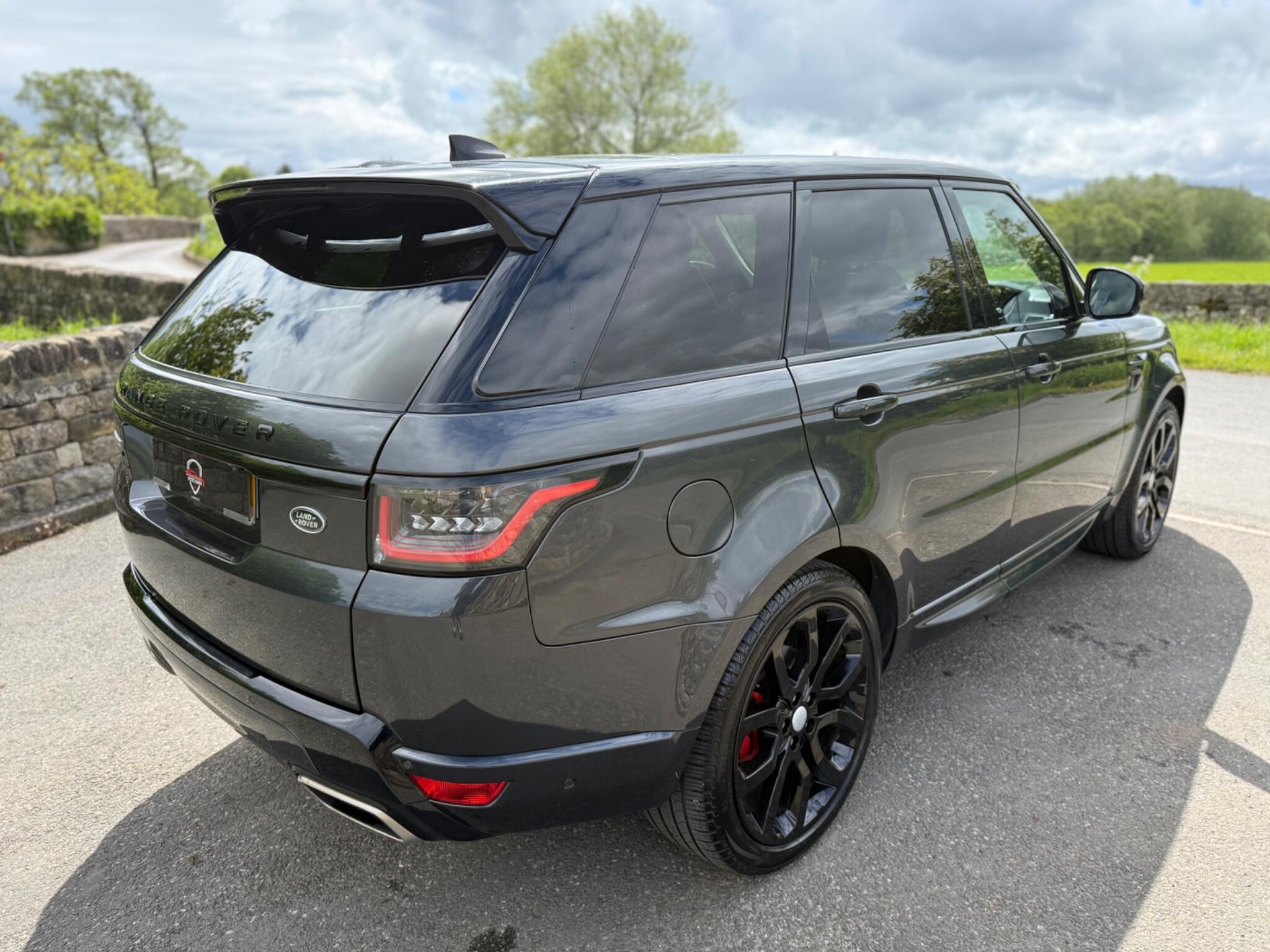 Land Rover RANGE ROVER SPORT - Image 11