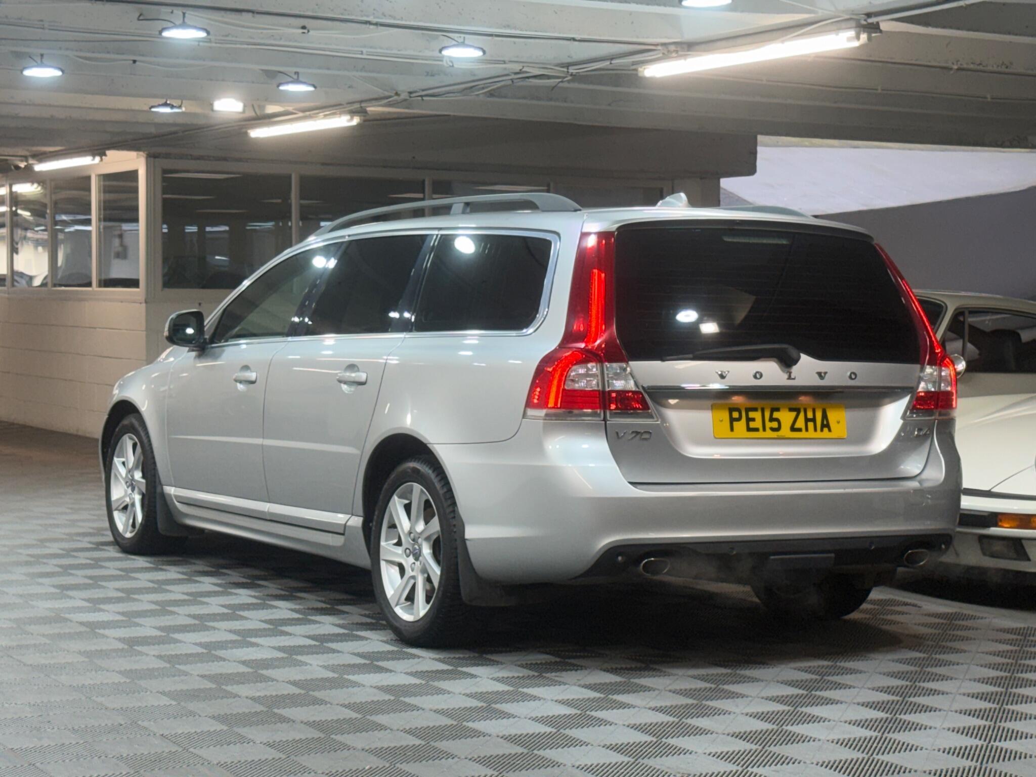 Volvo V70 - Image 3