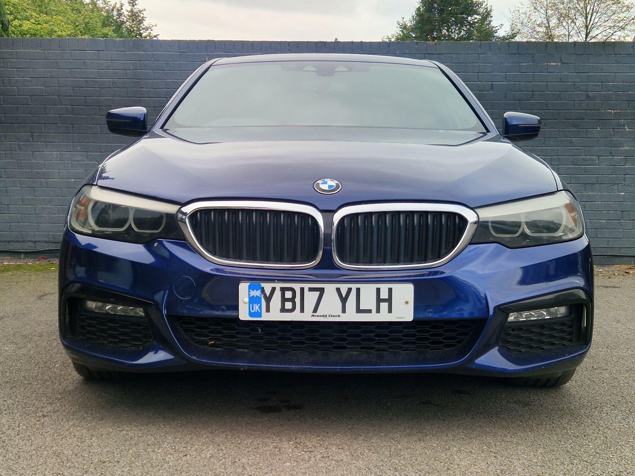 BMW 5 Series - Image 17