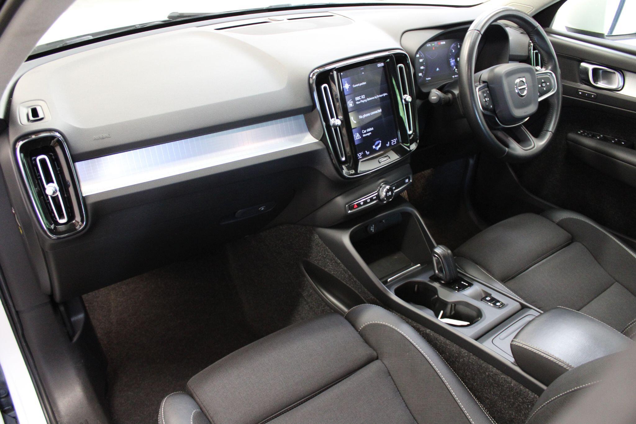 Volvo XC40 - Image 26