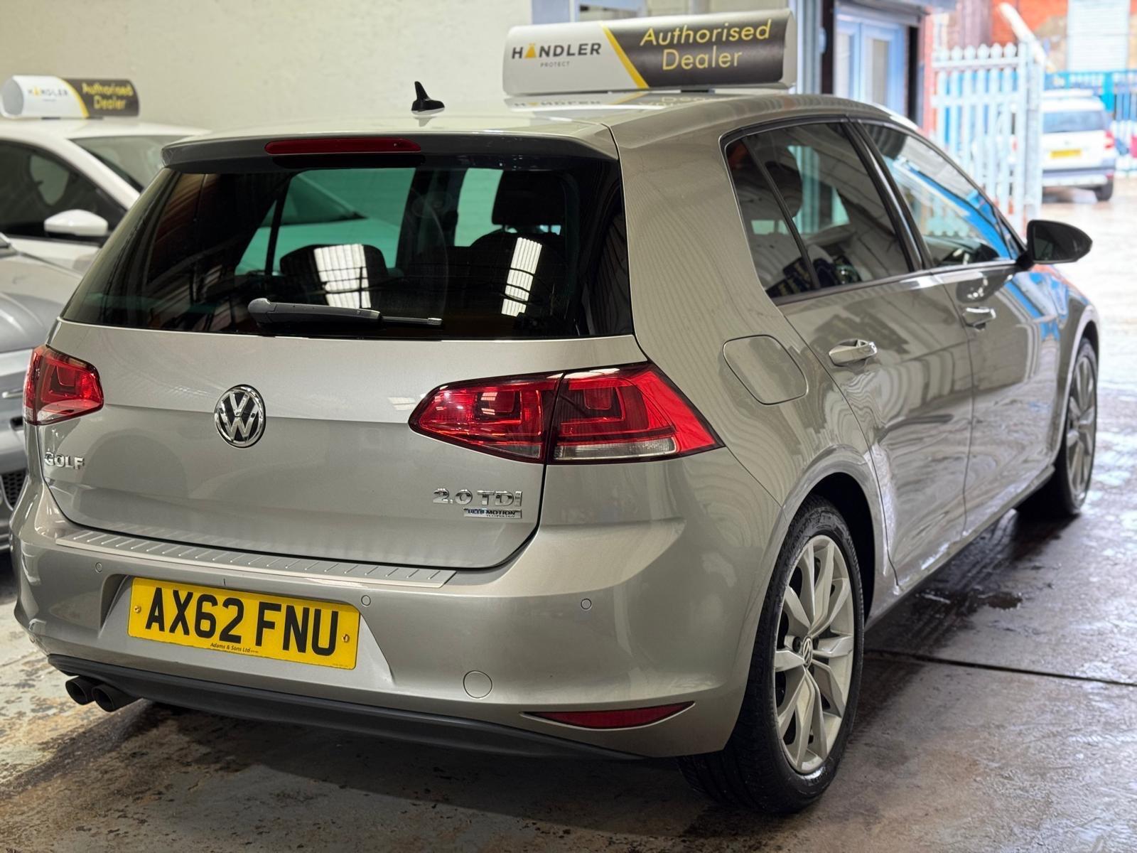 Volkswagen Golf - Image 6