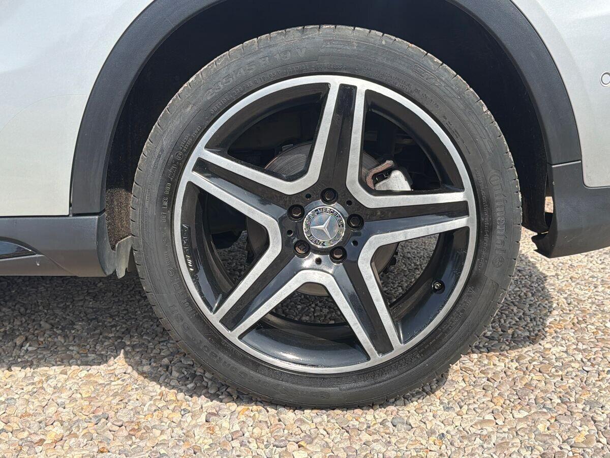 Mercedes-benz GLA - Image 17