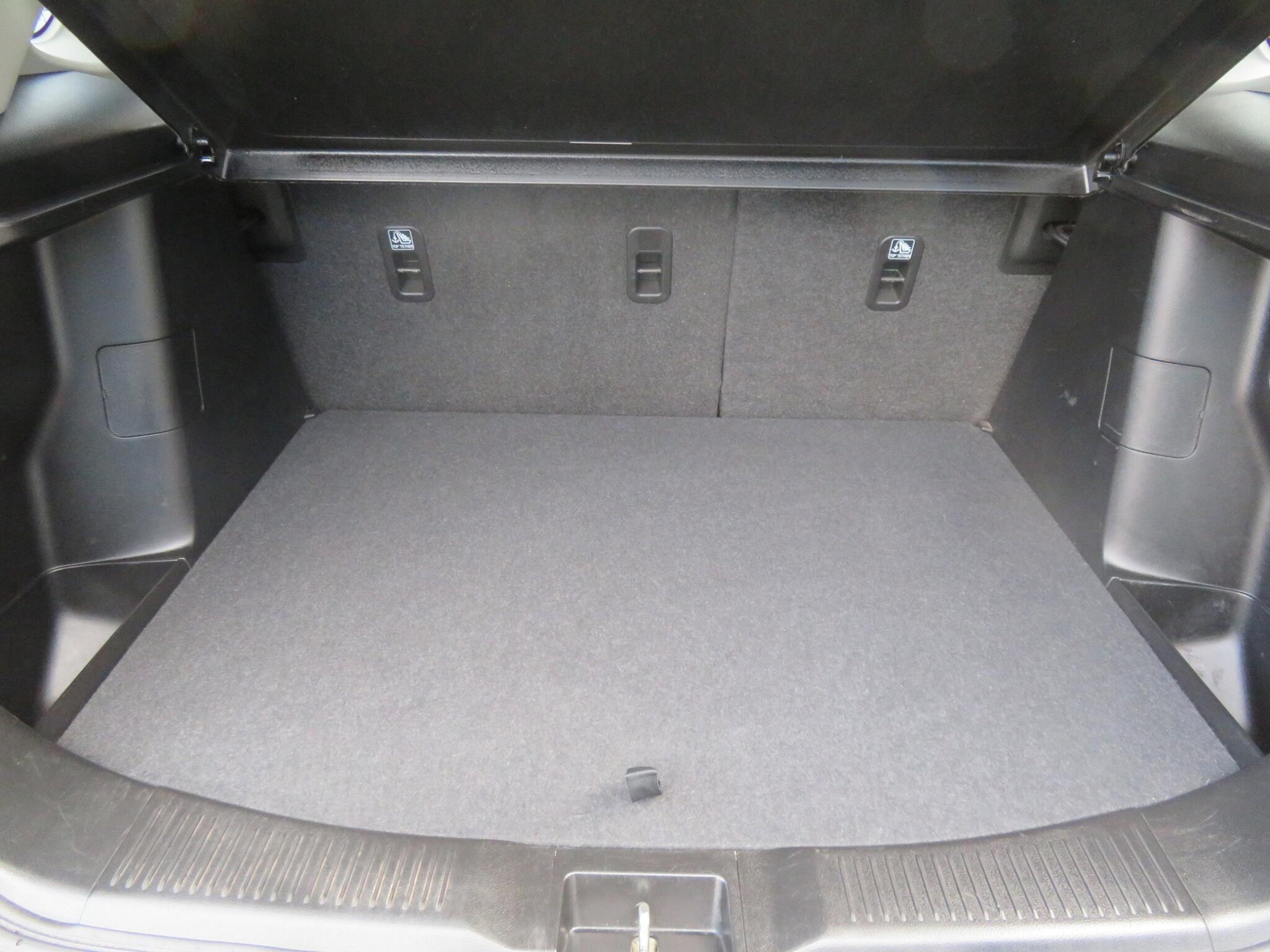 Suzuki S-Cross - Image 7
