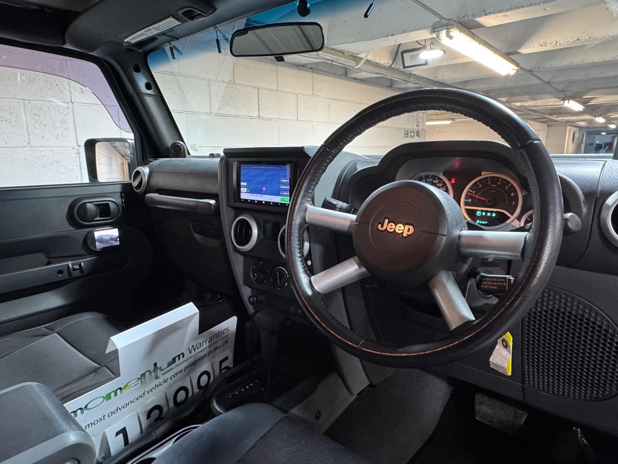 Jeep Wrangler - Image 9