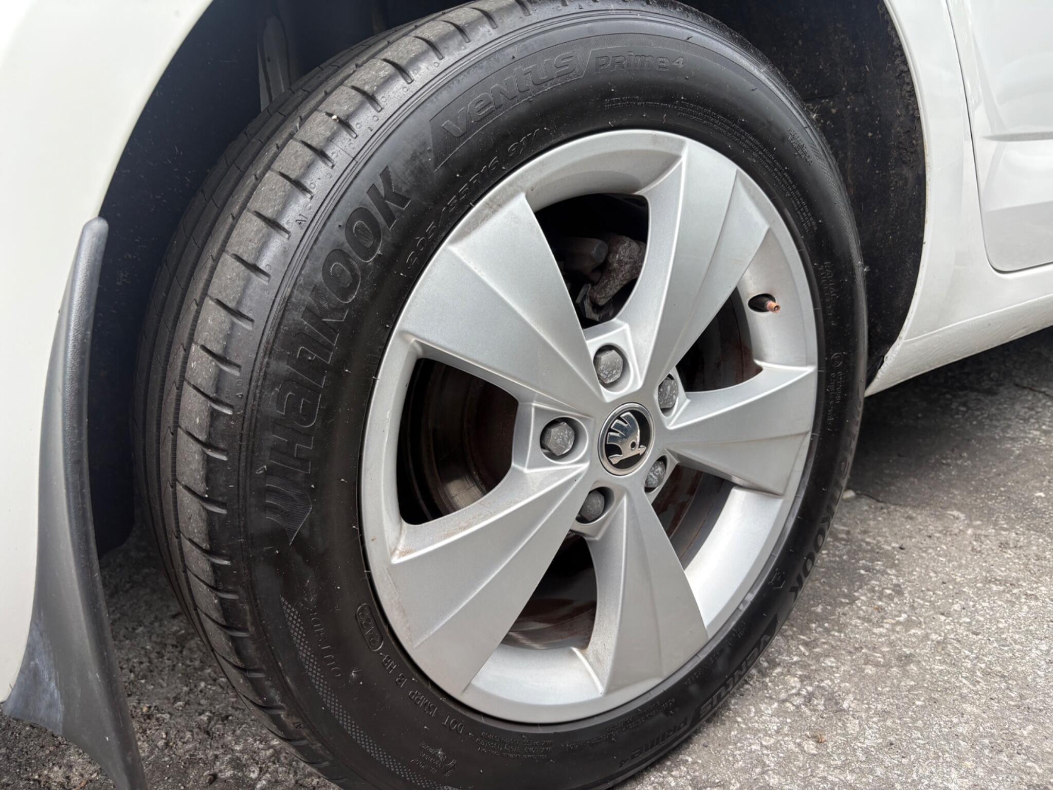 Skoda Octavia - Image 38