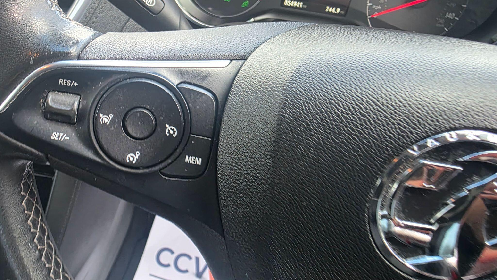 Vauxhall Grandland X - Image 26