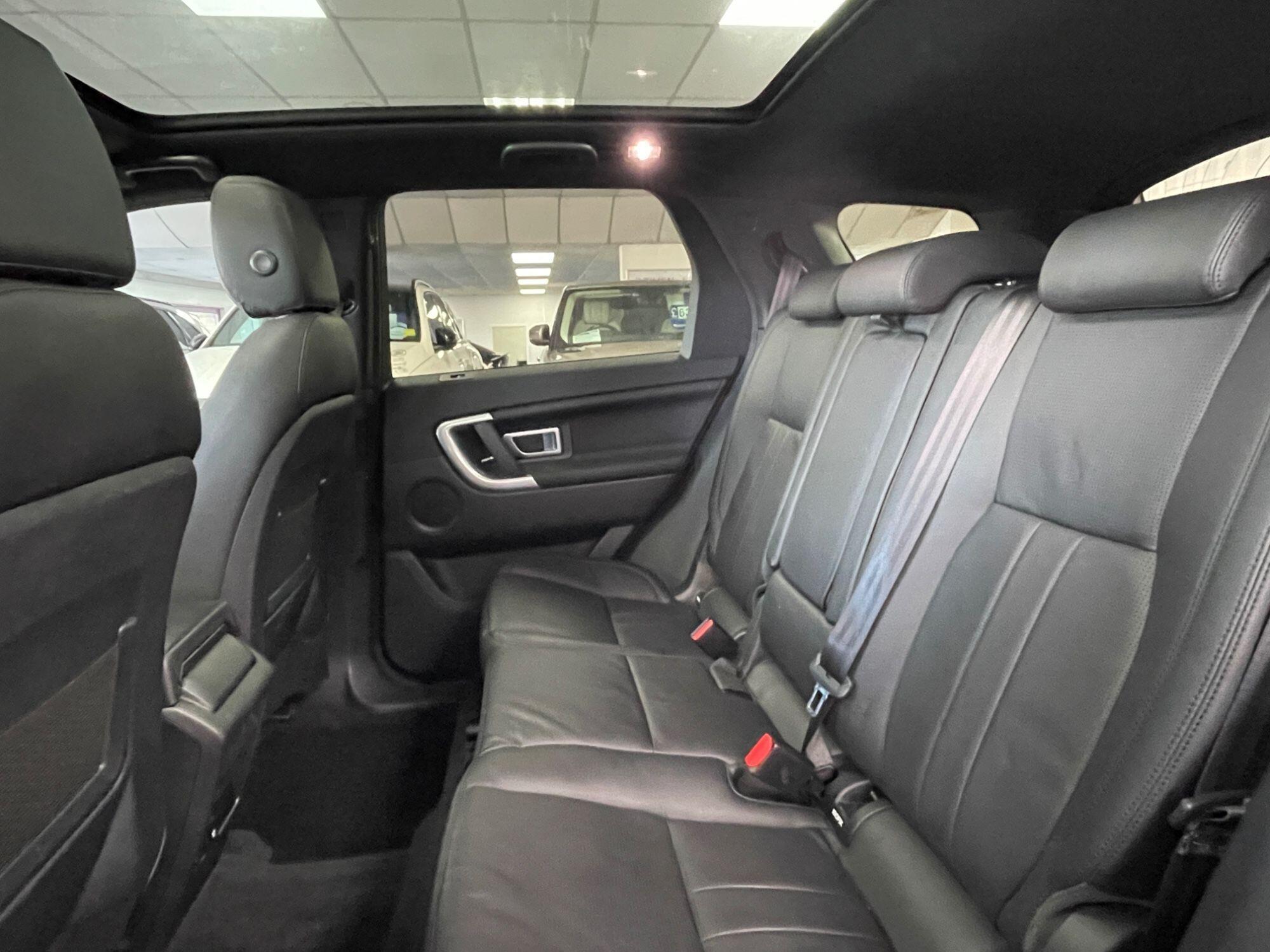 Land Rover DISCOVERY SPORT - Image 31