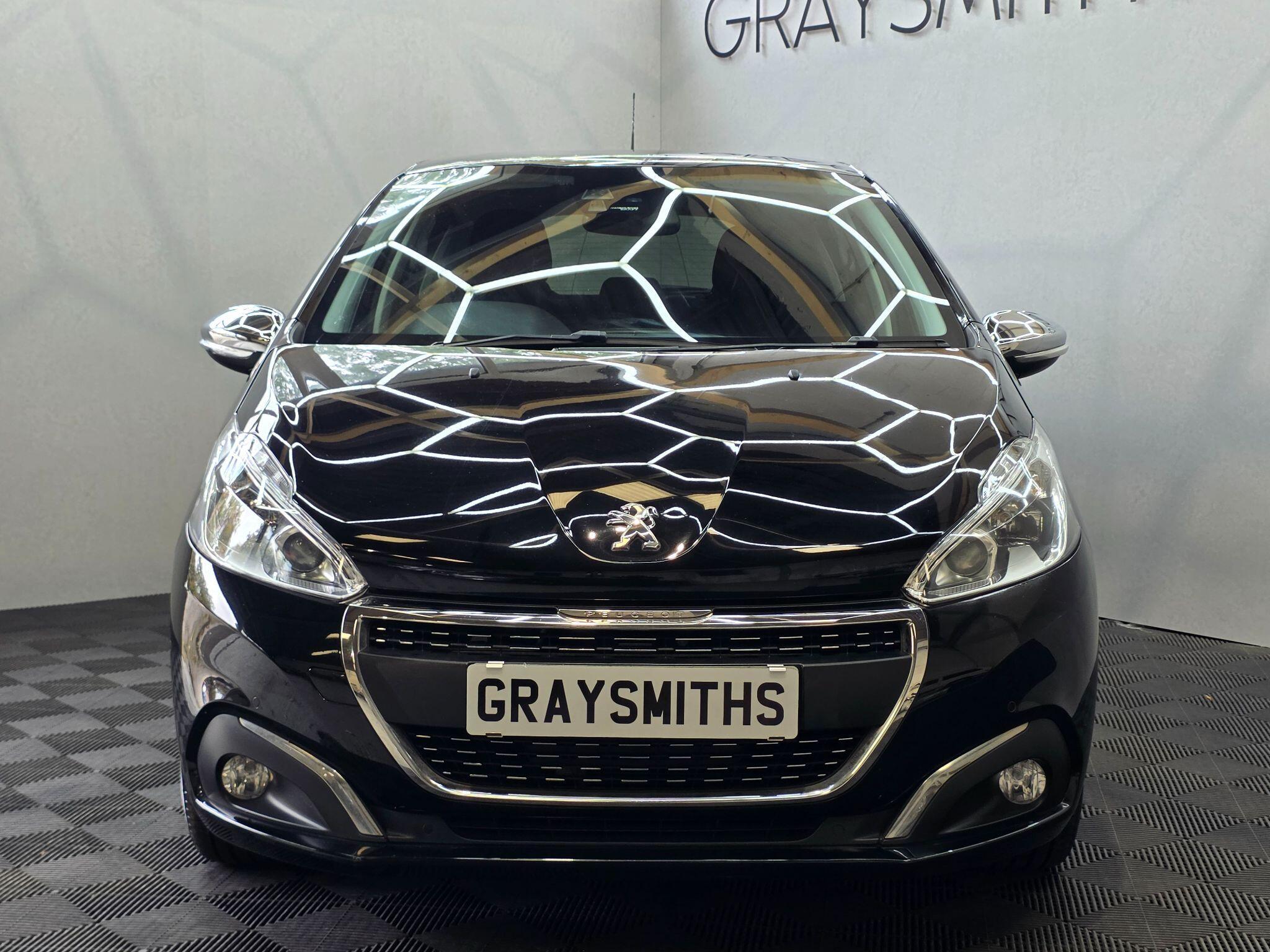 Peugeot 208 - Image 6