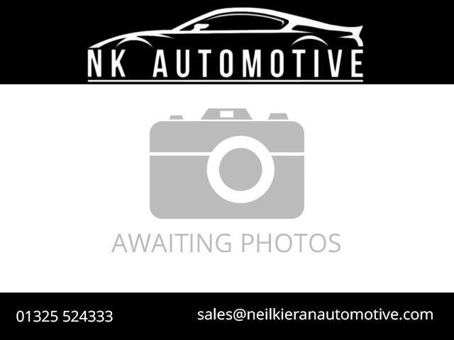 Audi Q3 - Image 2