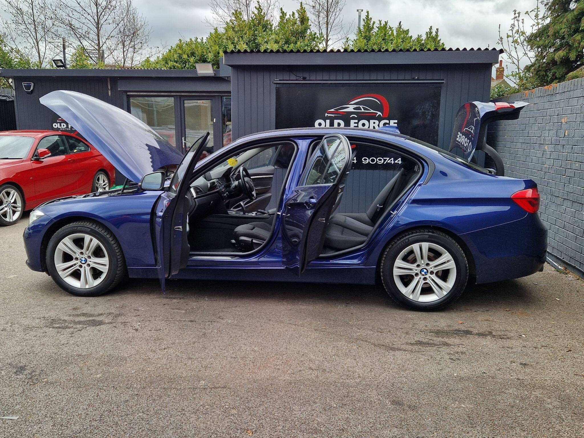BMW 3 Series - Image 14