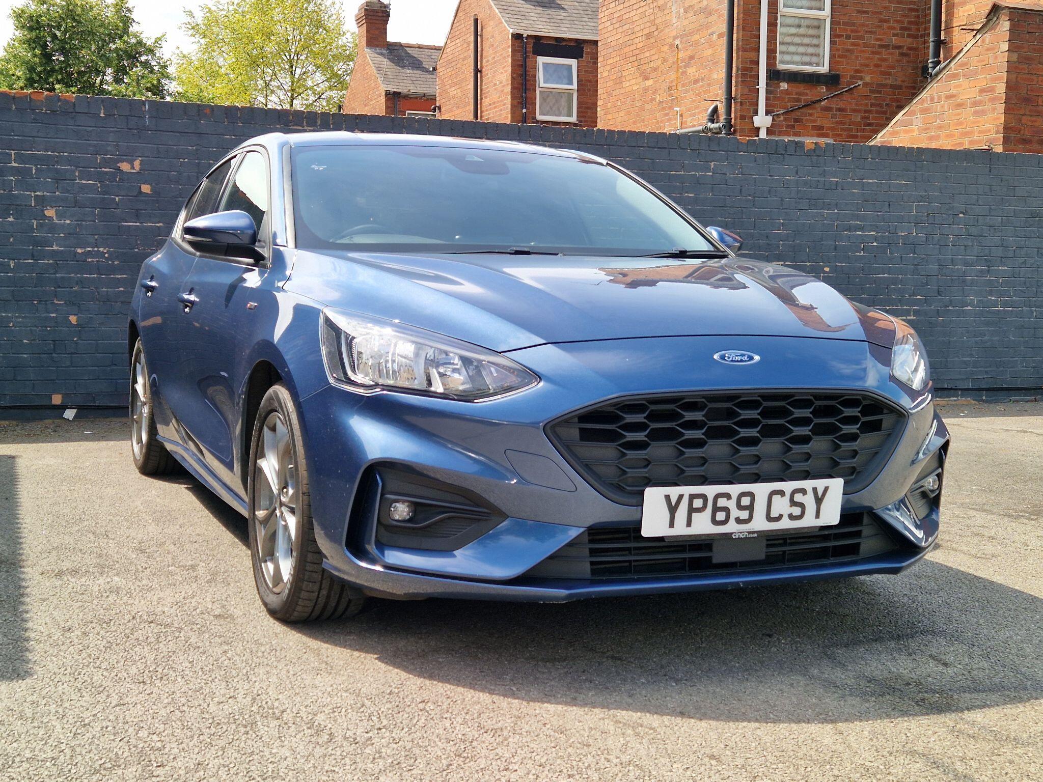 Ford Focus - Image 16