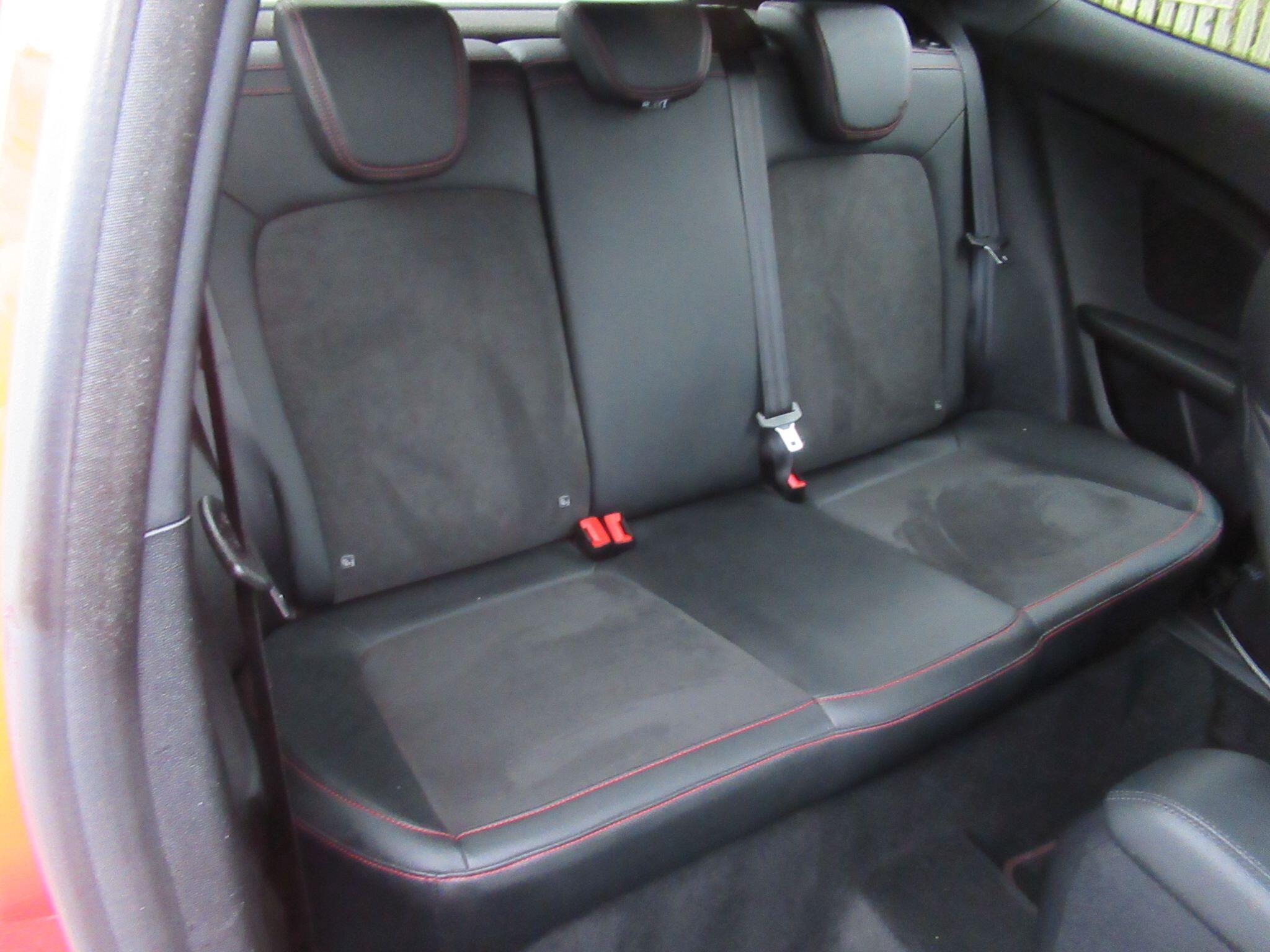 Ford Fiesta - Image 19