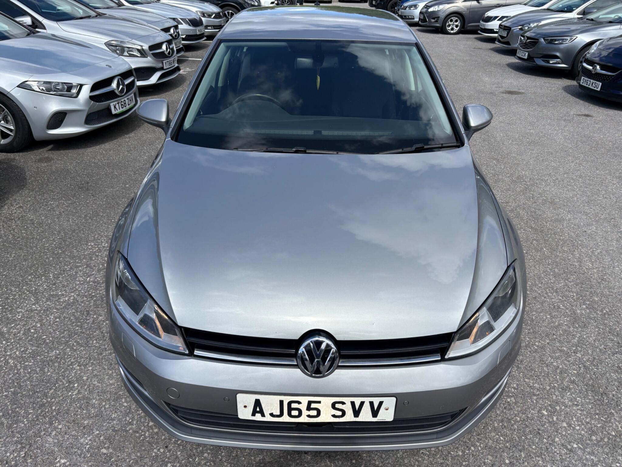 Volkswagen Golf - Image 6