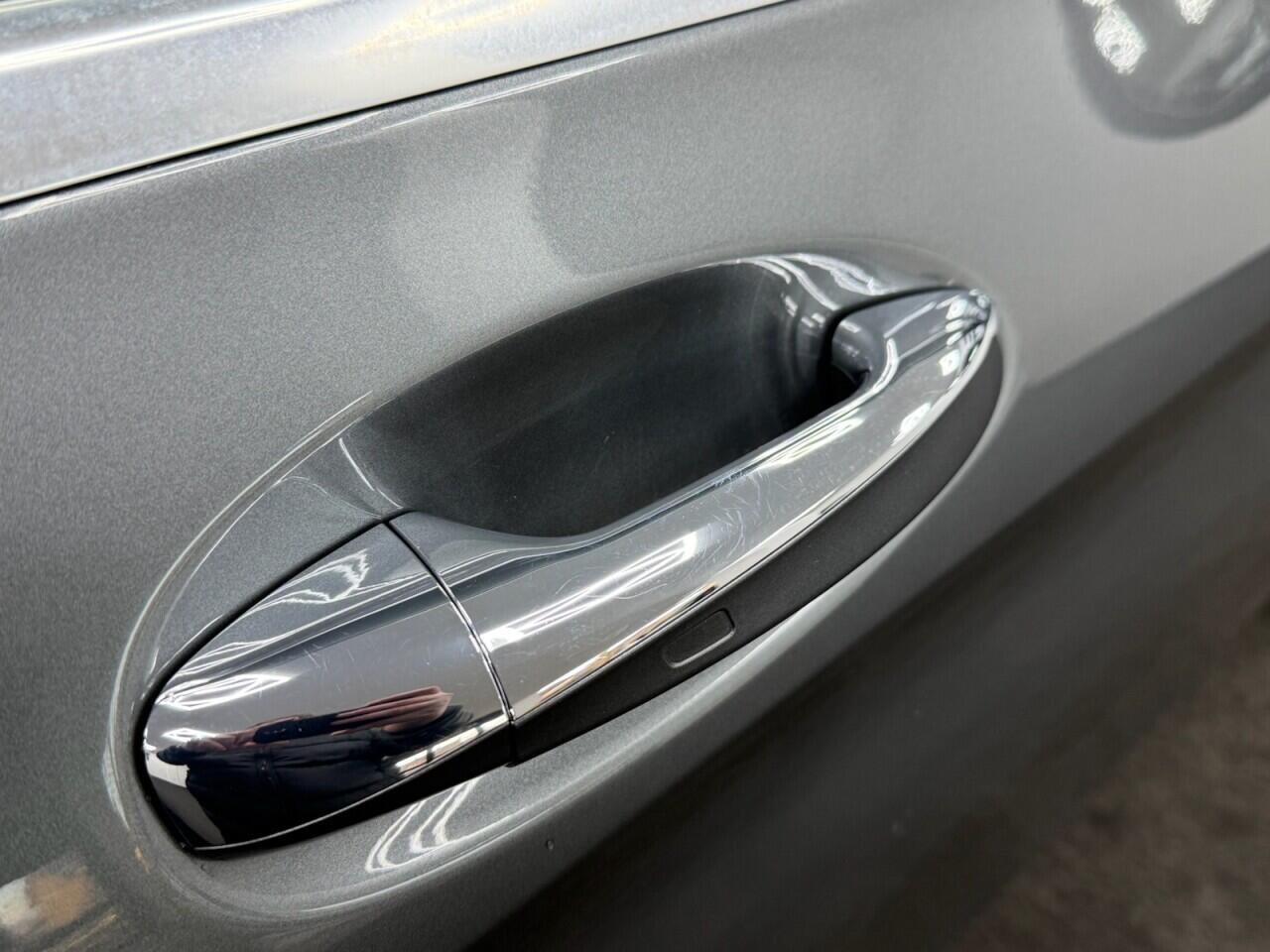 Mercedes GLC - Image 11