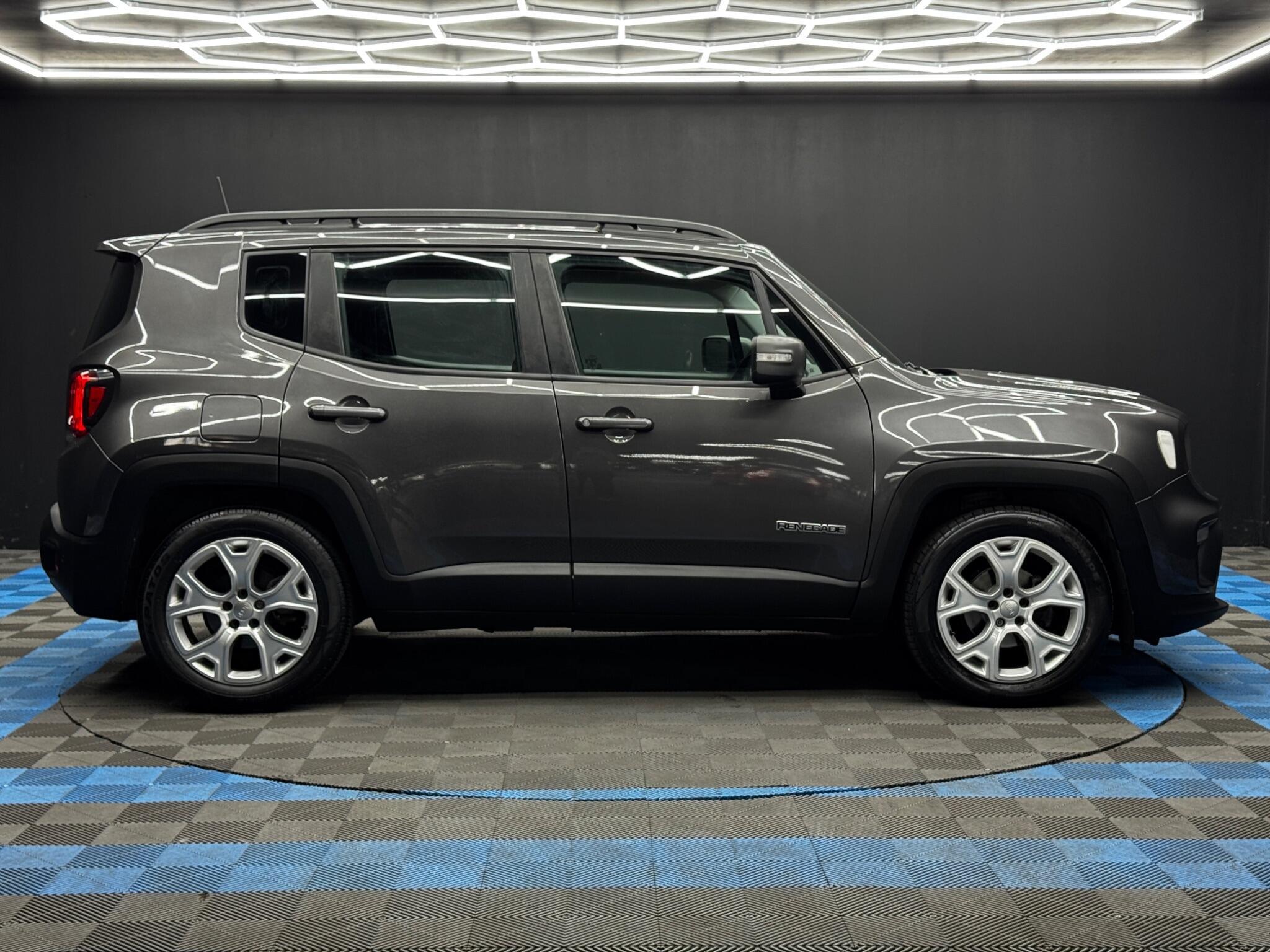 Jeep Renegade - Image 4