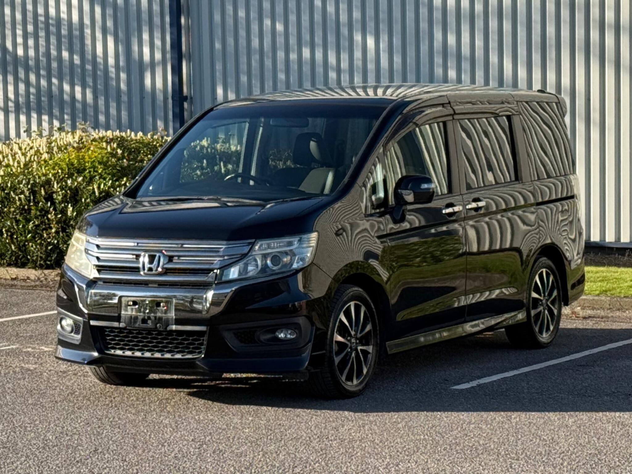 Honda Stepwagon - Image 7