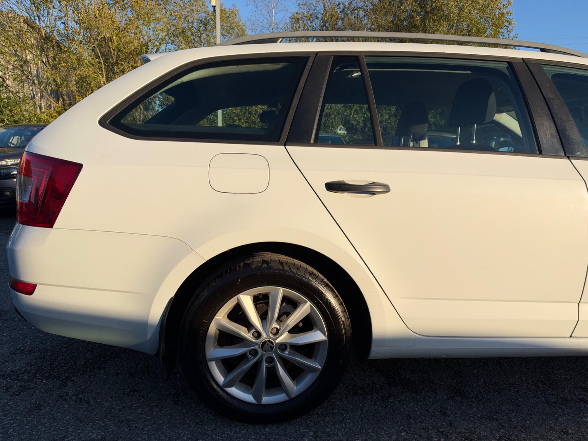 Skoda Octavia - Image 14