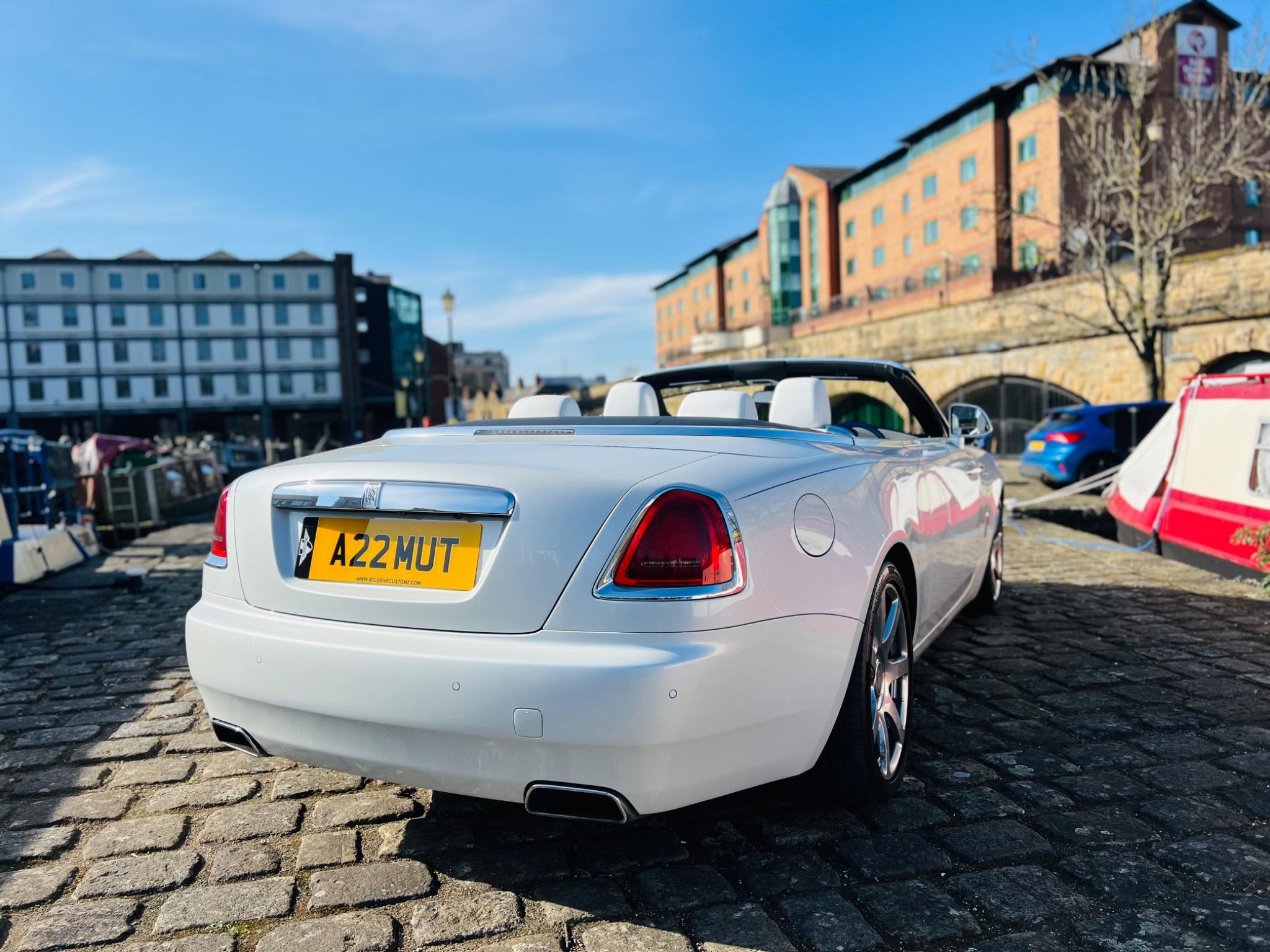 Rolls-Royce Dawn - Image 30