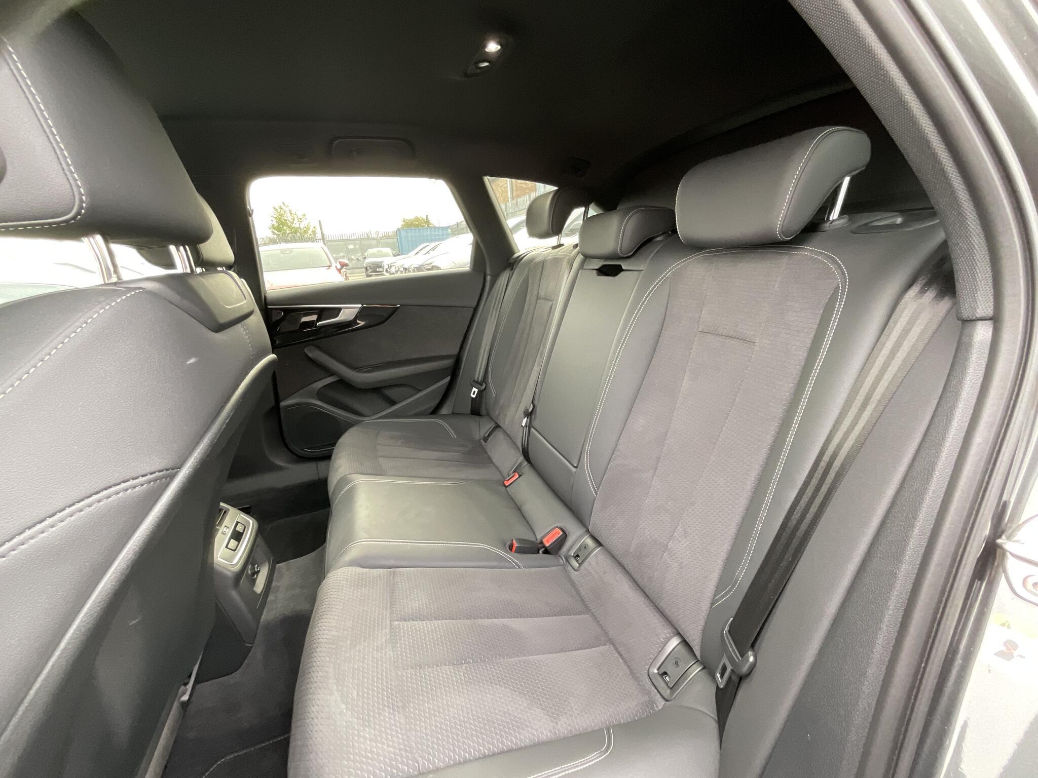 Audi A4 - Image 14