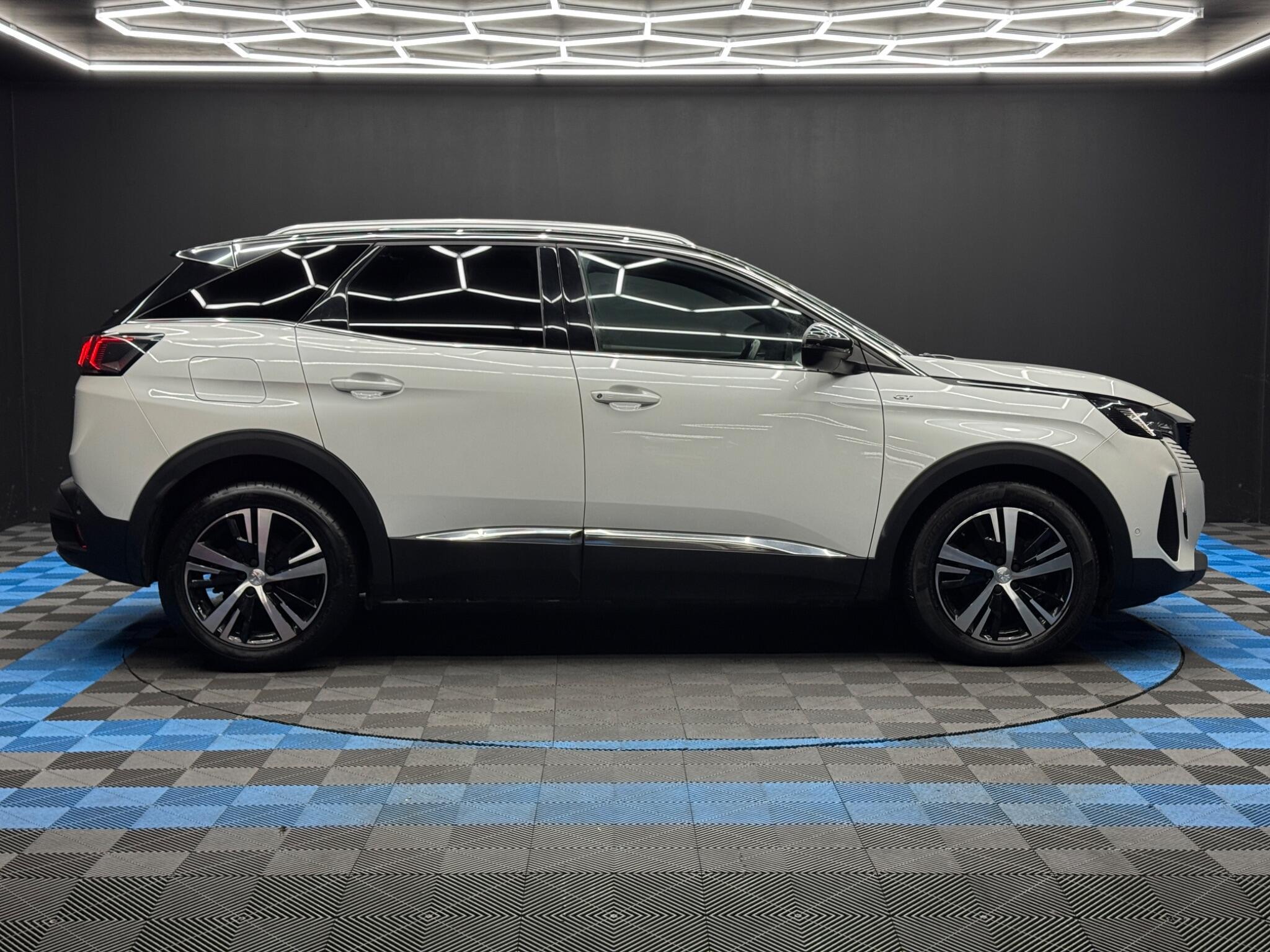 Peugeot 3008 - Image 4