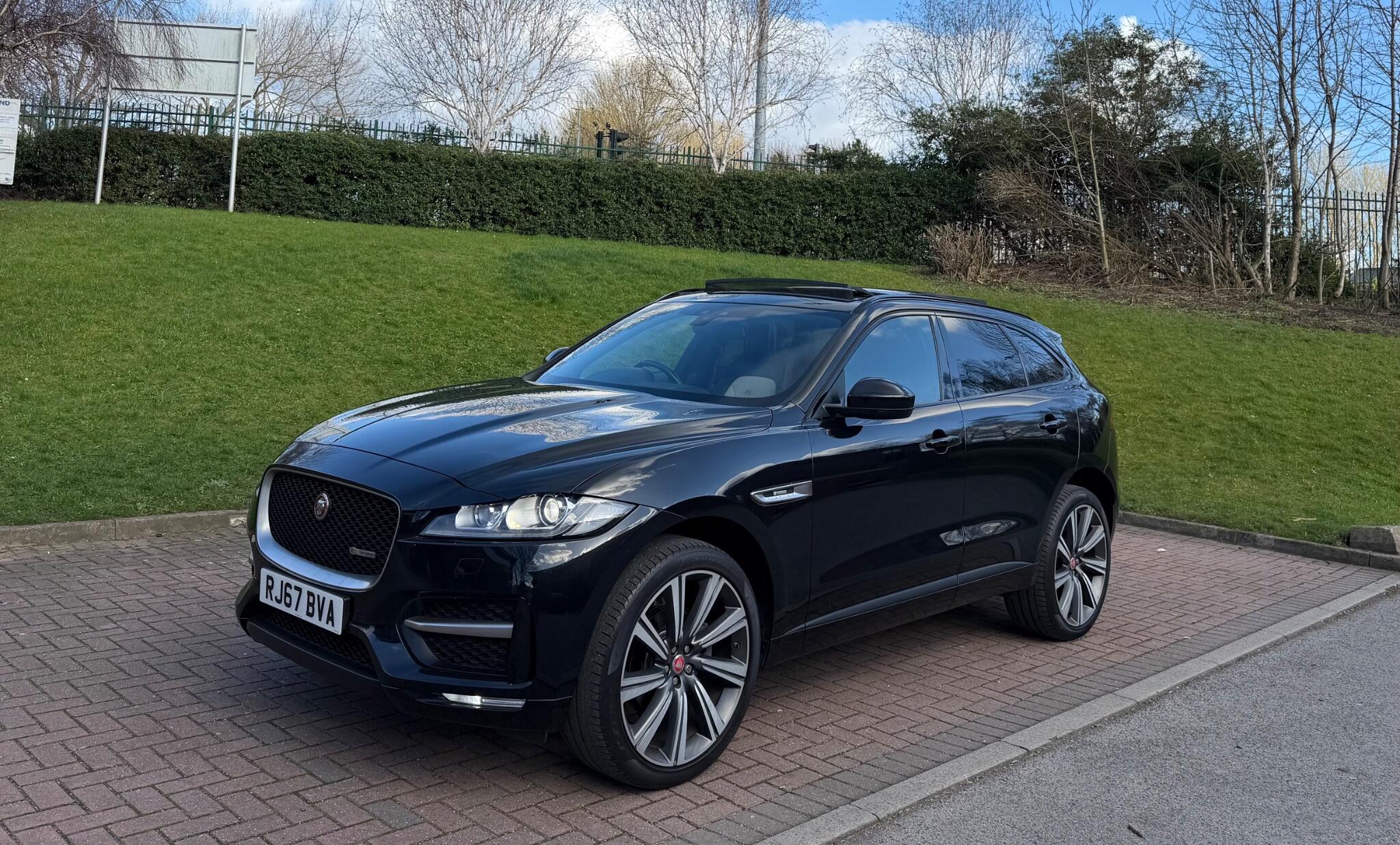 Jaguar F-Pace - Image 17