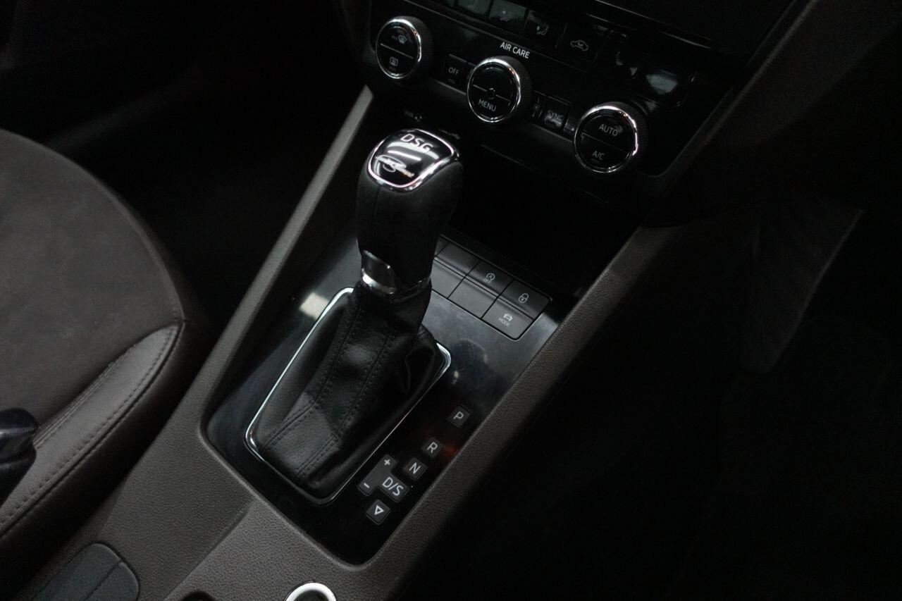 Skoda Octavia - Image 19