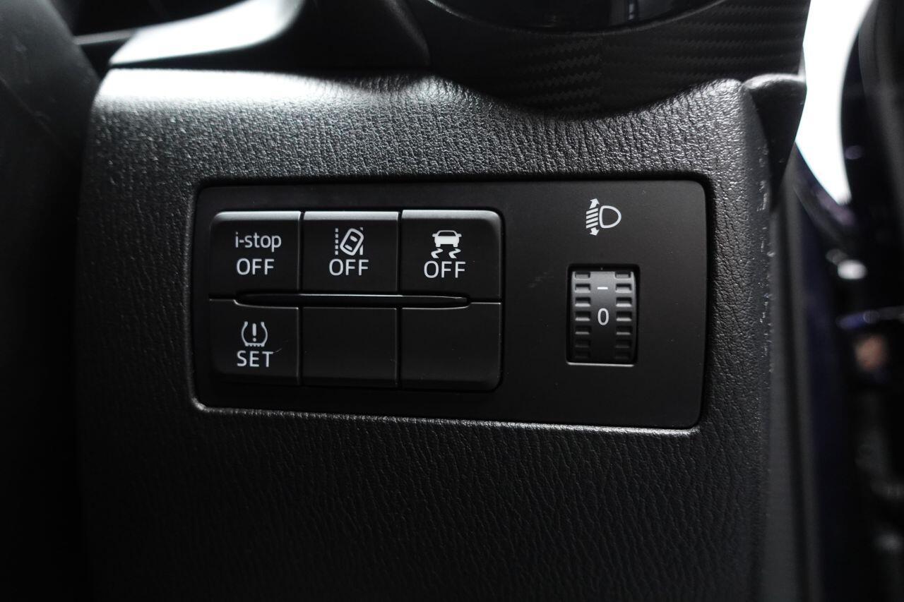 Mazda MAZDA2 - Image 45