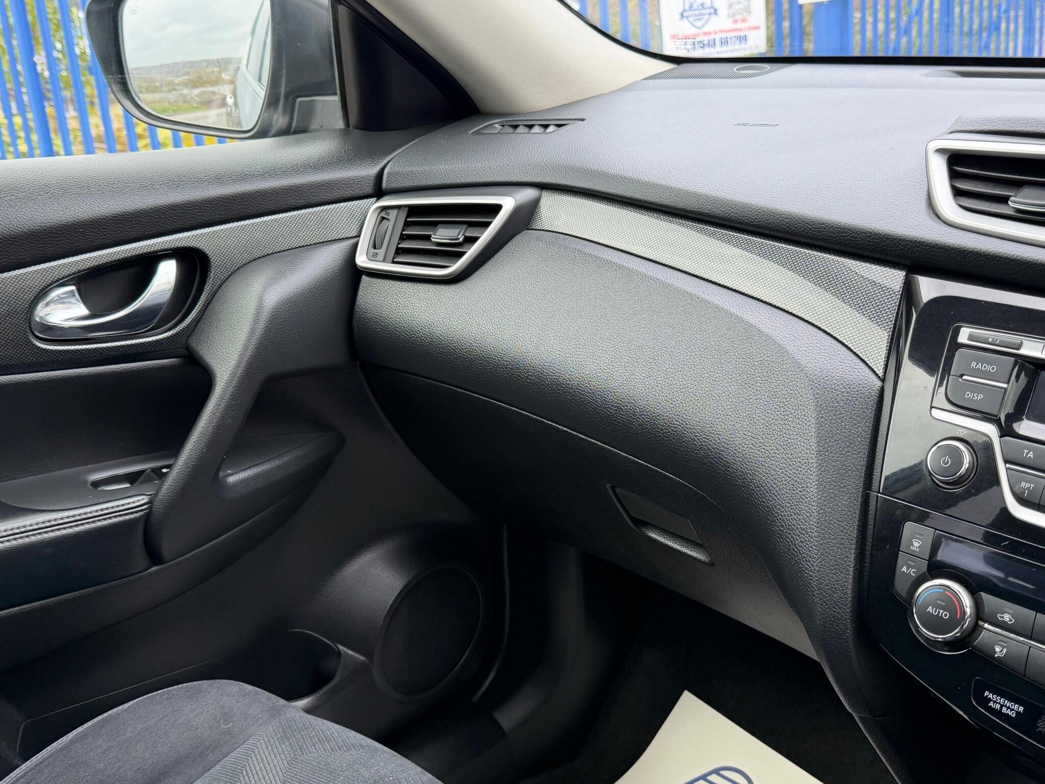 Nissan X-Trail - Image 26