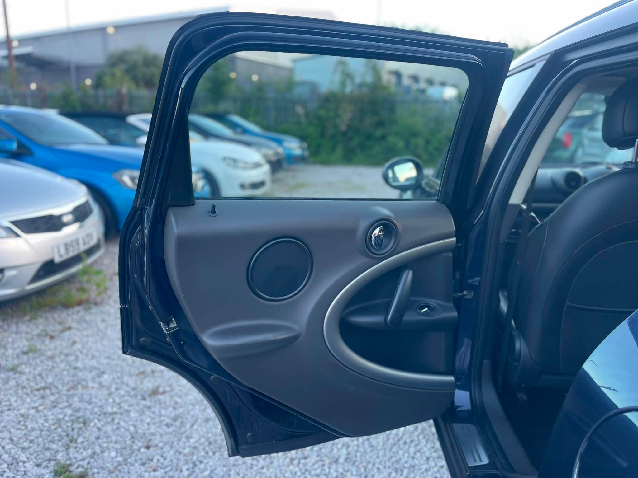 MINI Countryman - Image 19