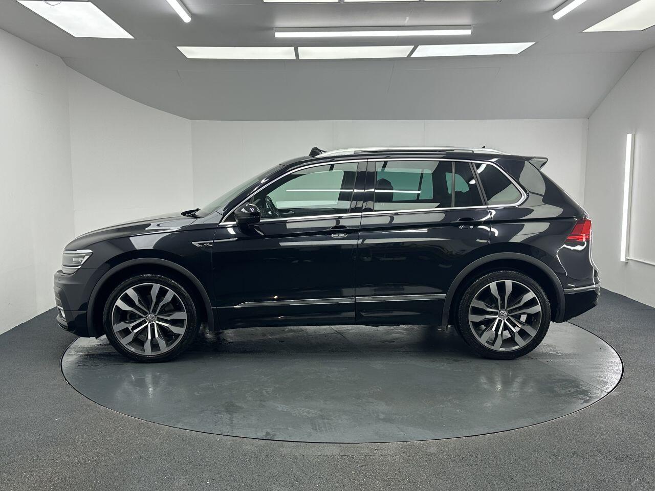 Volkswagen Tiguan - Image 7