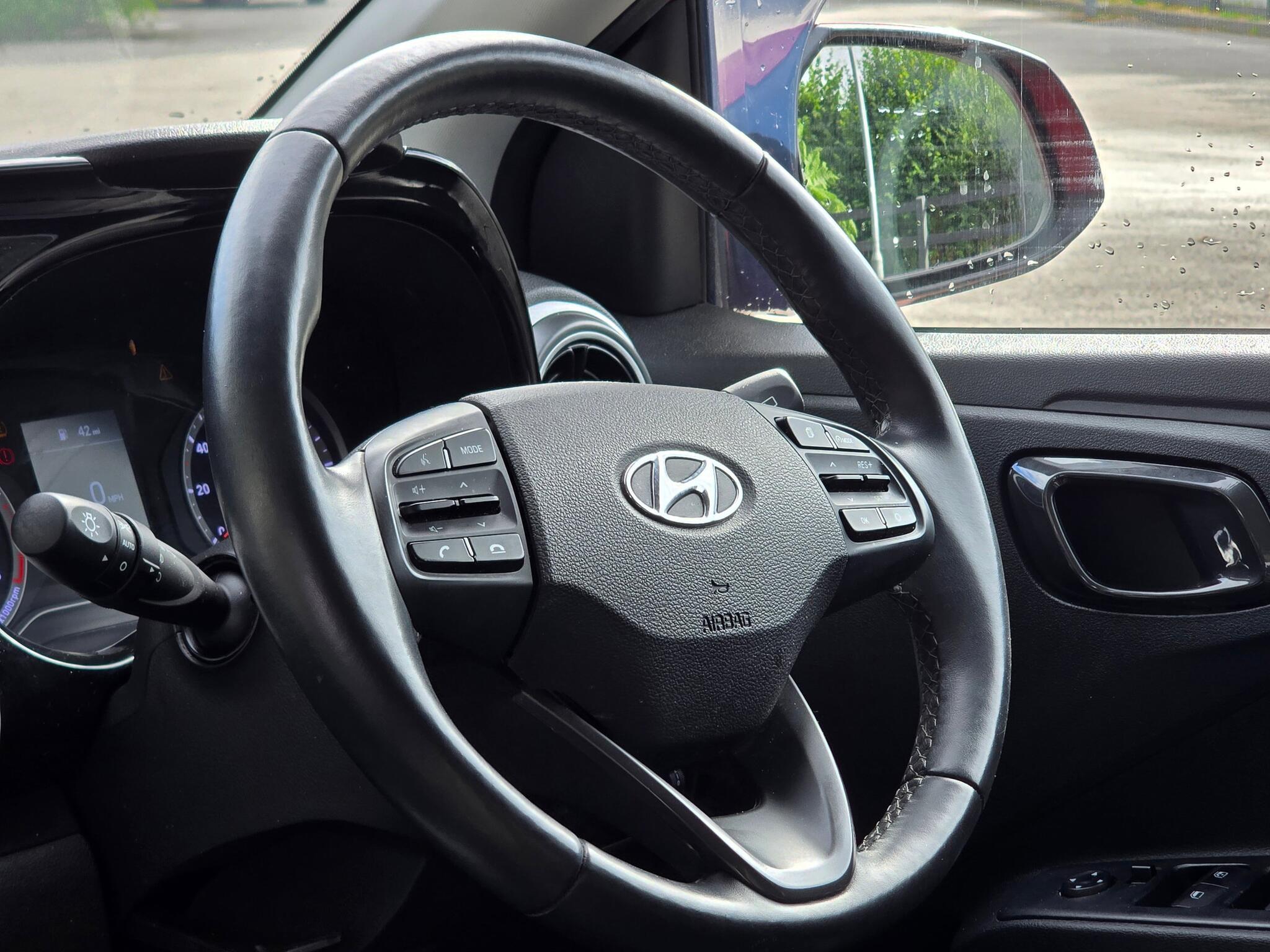 Hyundai i10 - Image 3