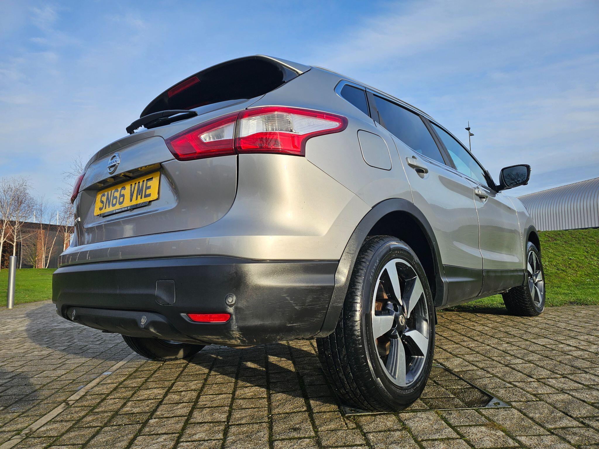 Nissan Qashqai - Image 23