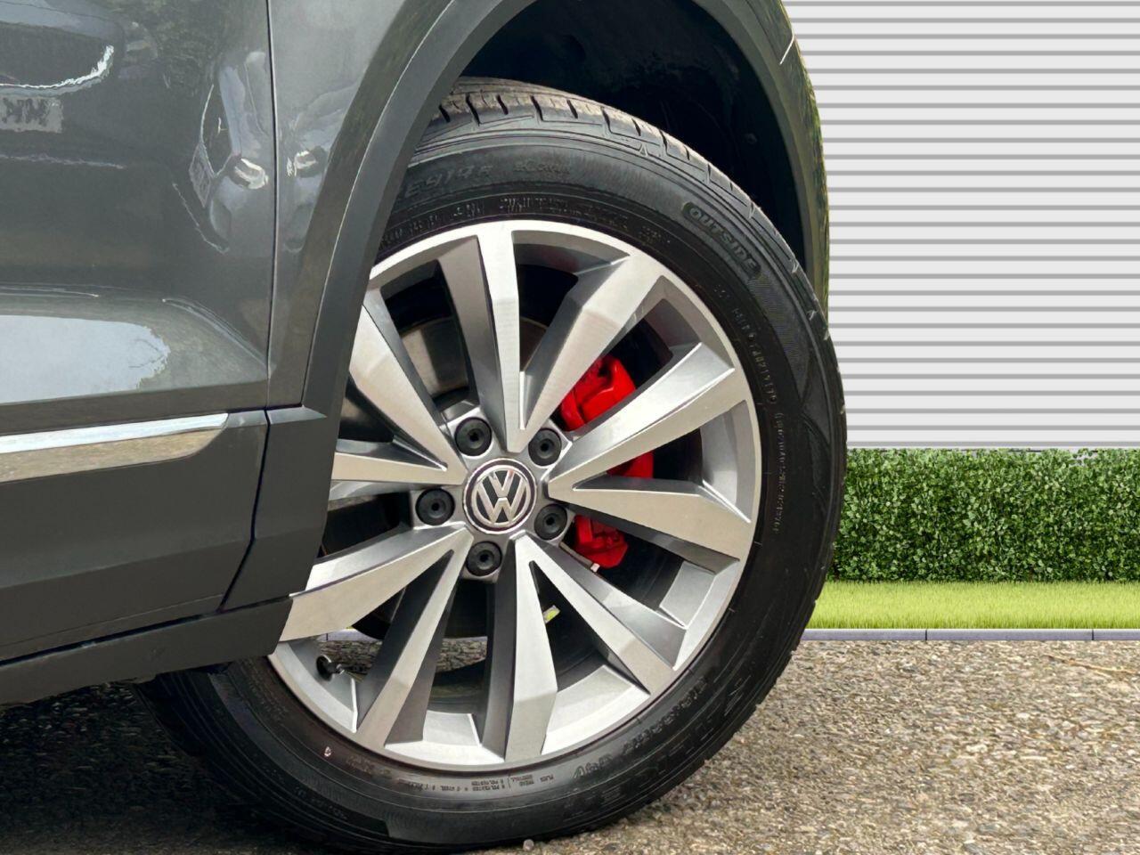 Volkswagen T-Roc - Image 7