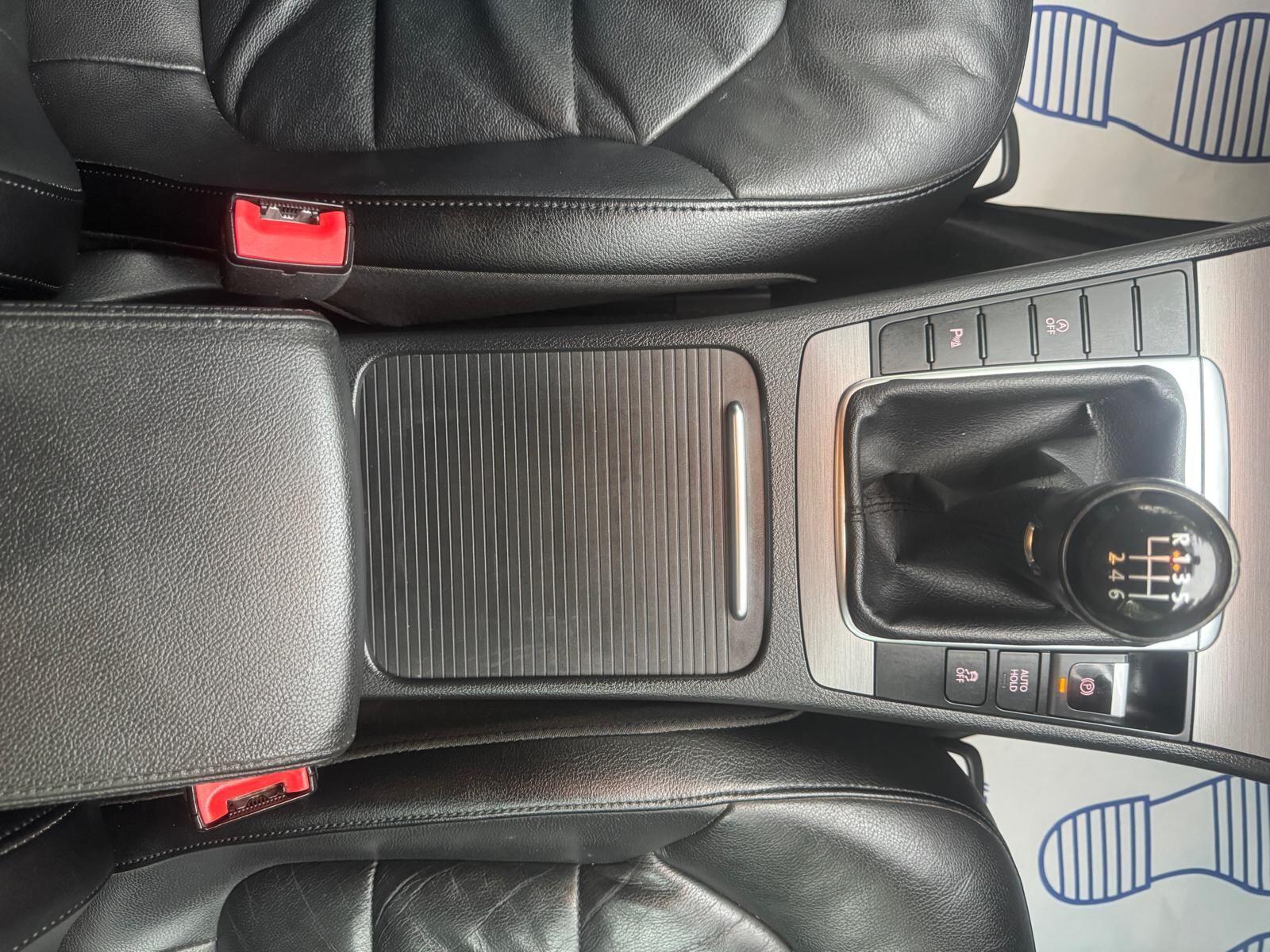 Volkswagen Passat - Image 54