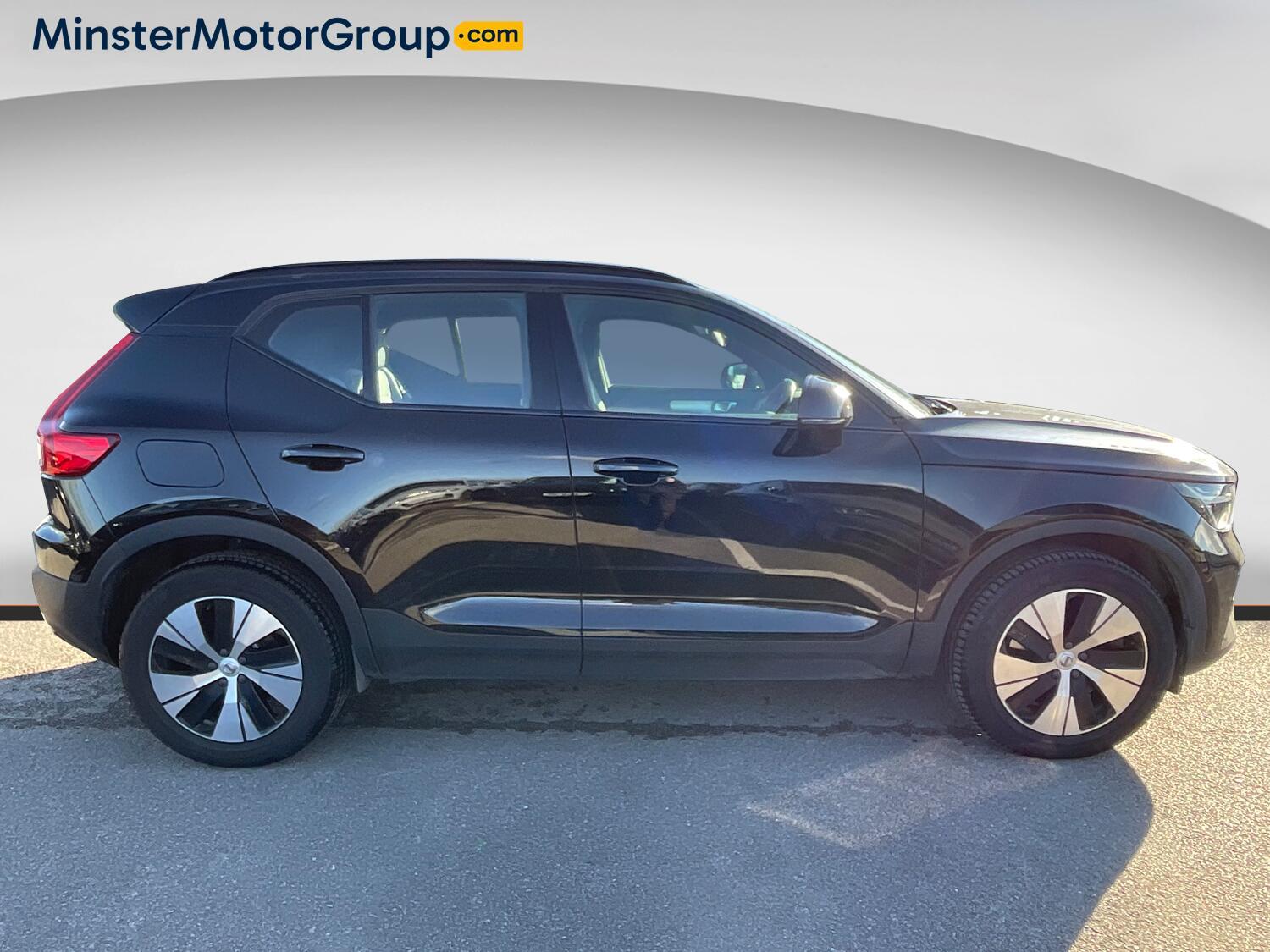 Volvo XC40 - Image 2