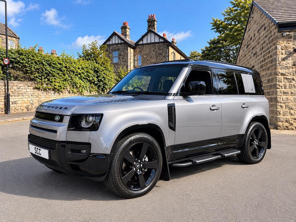 Land Rover Defender 110 - Image 7