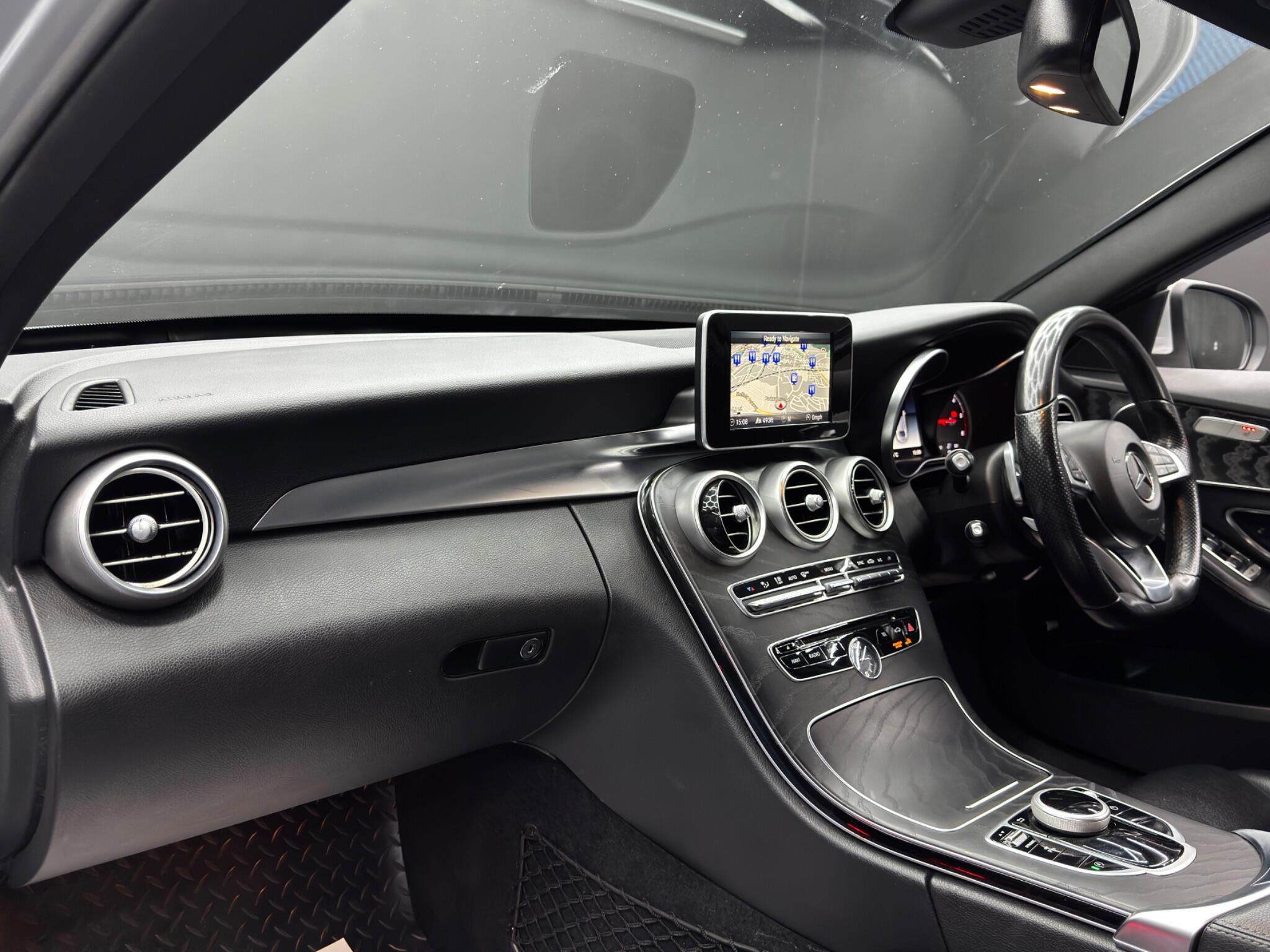 Mercedes C Class - Image 11