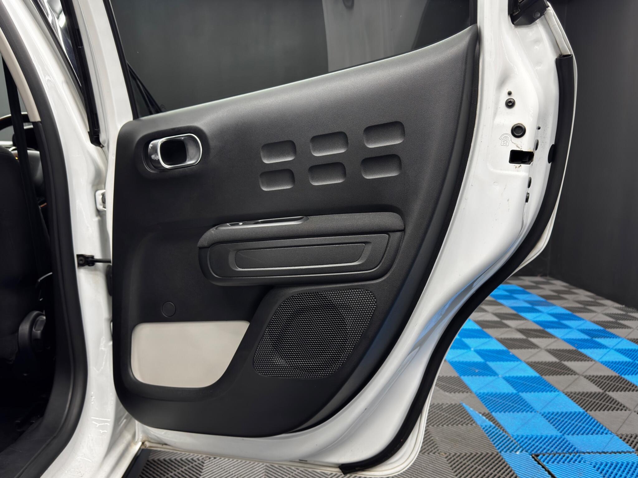 Citroen C3 - Image 38