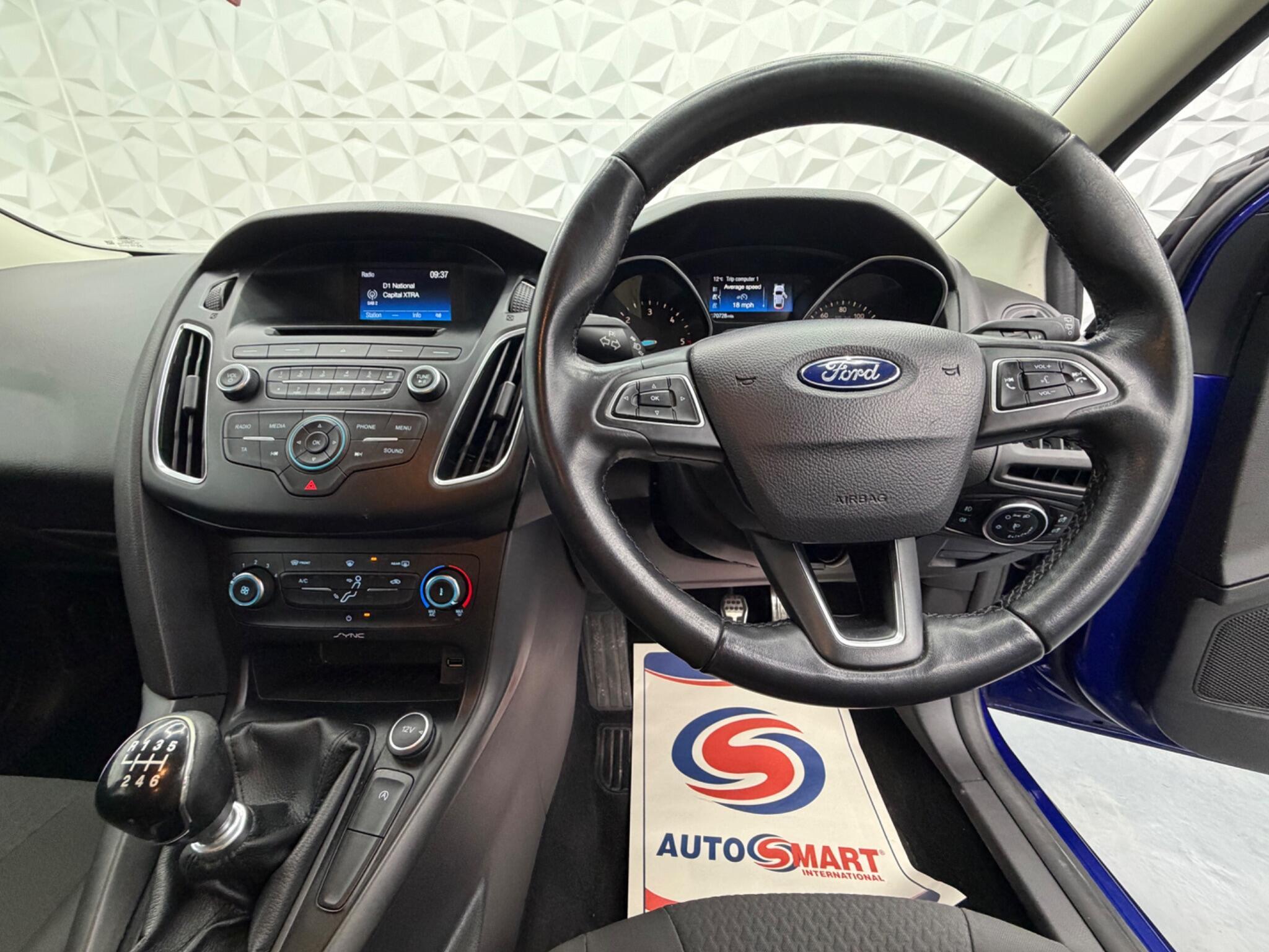 Ford Focus - Image 20